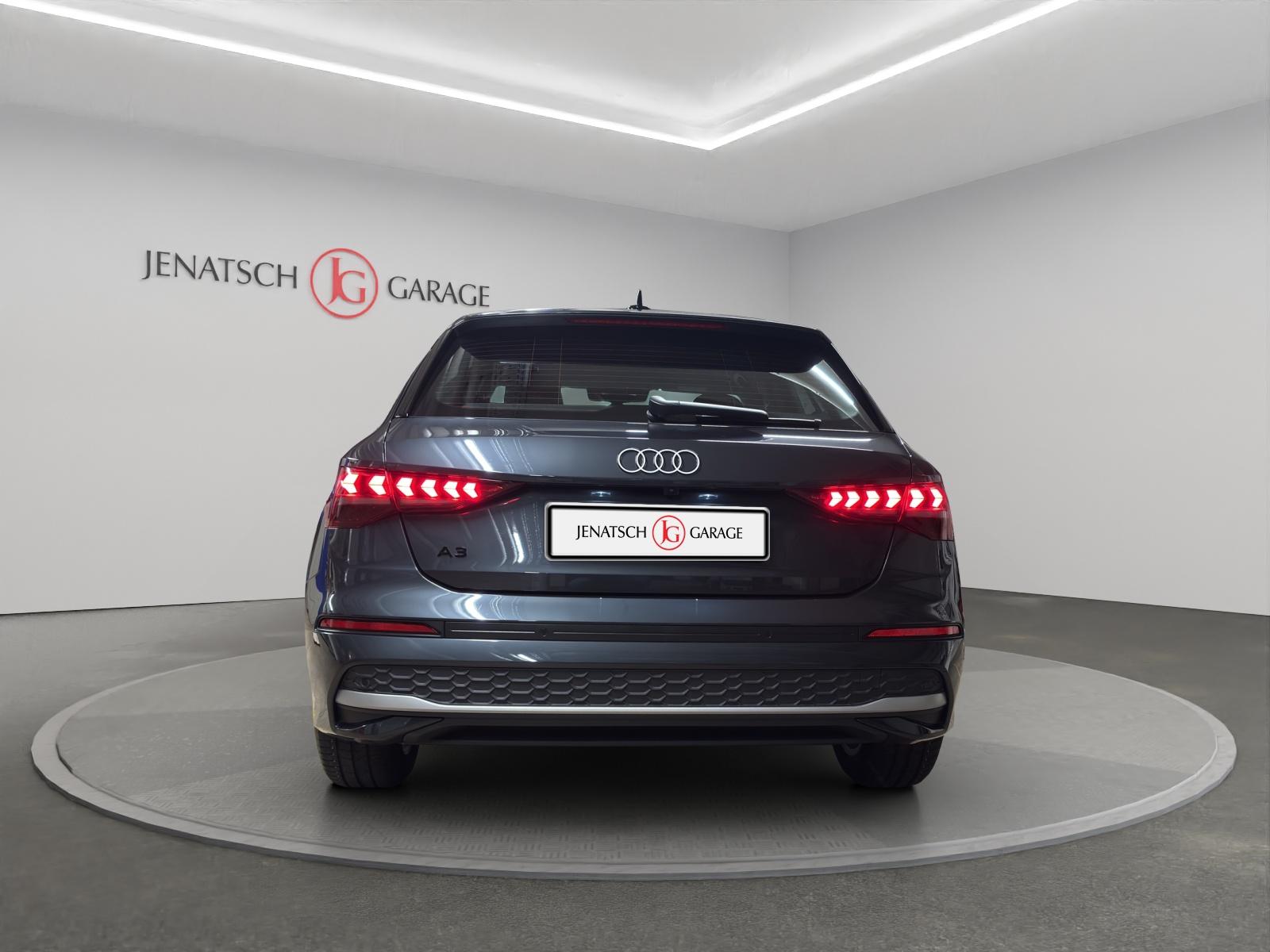 AUDI A3 Sportback 1.5 TFSI S Line S-Tronic-image-3