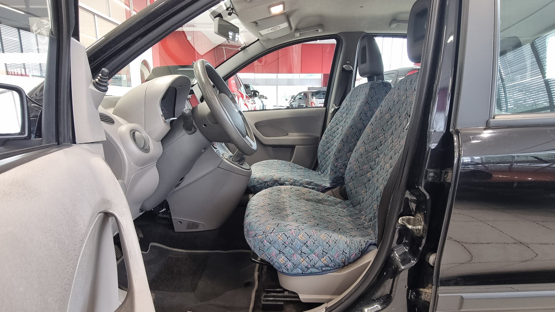 FIAT Panda 1.1 Active-image-11