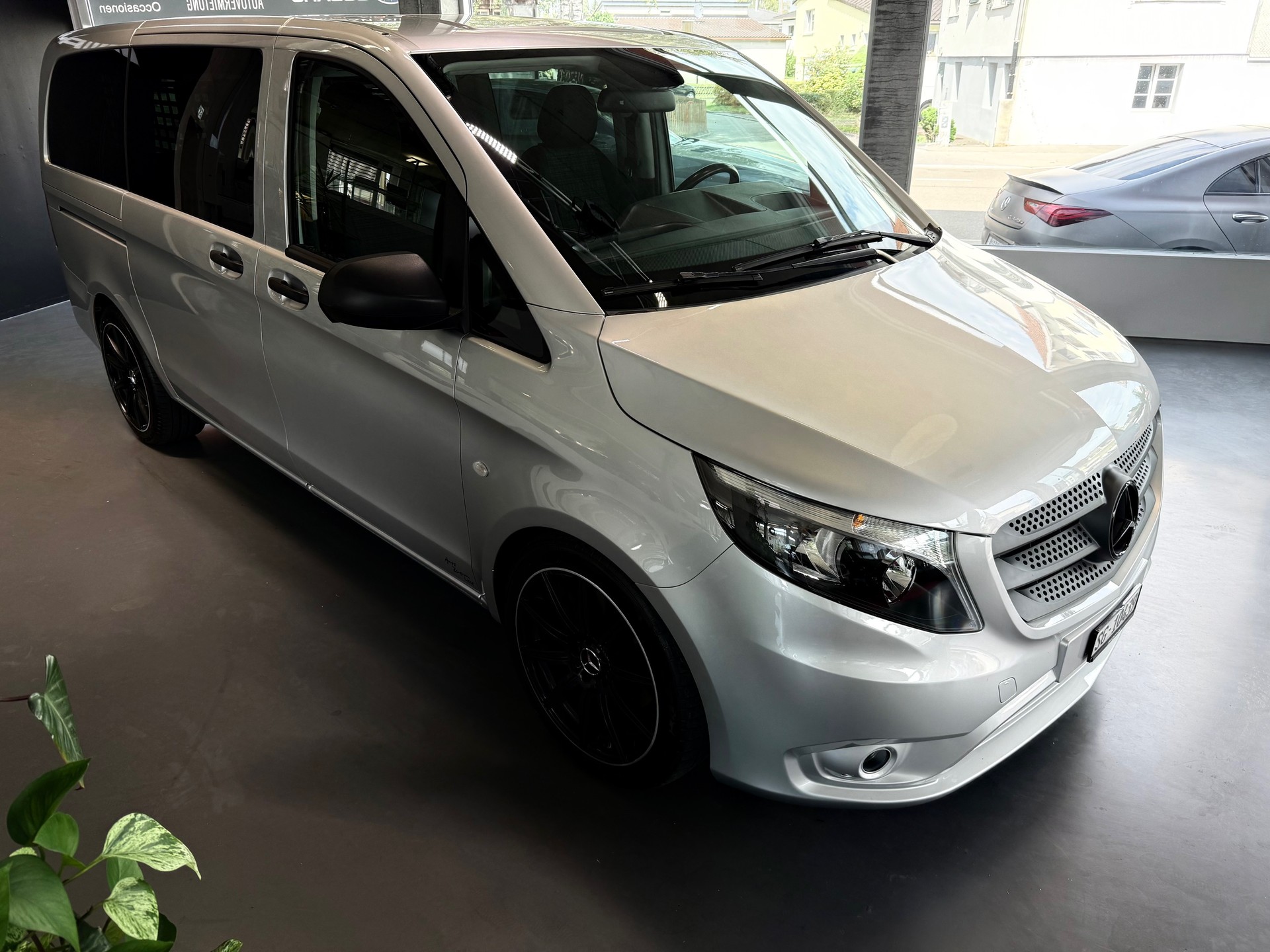 MERCEDES-BENZ Vito 119 BlueTEC Tourer Select EL 7G-Tronic-image-1