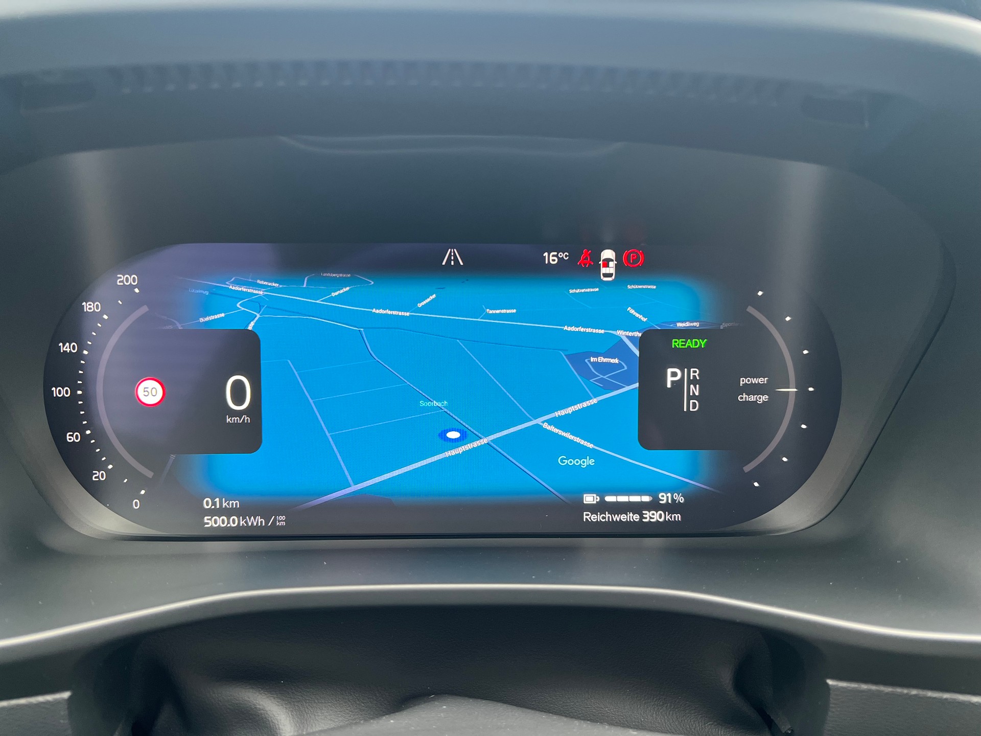 VOLVO C40 Recharge P6 Pure Electric Plus-image-11
