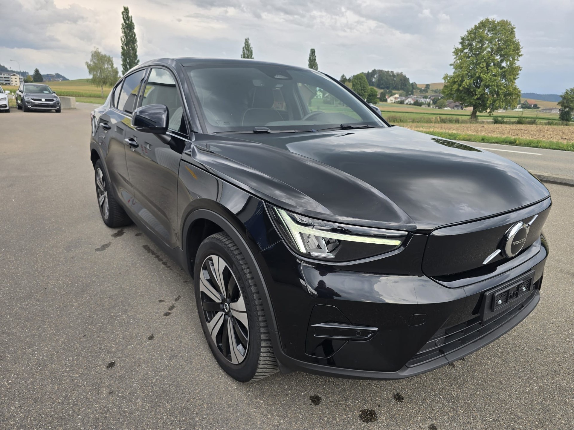 VOLVO C40 Recharge P6 Pure Electric Plus-image-0