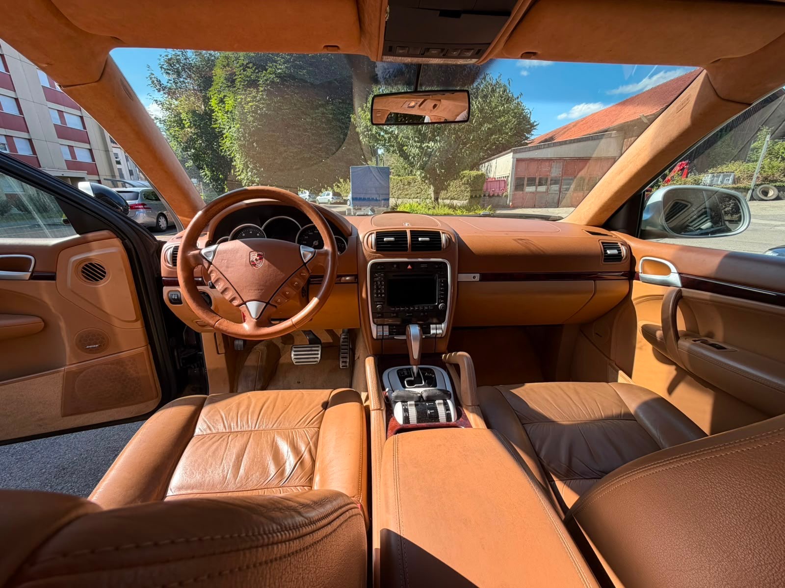 PORSCHE Cayenne Turbo-image-4