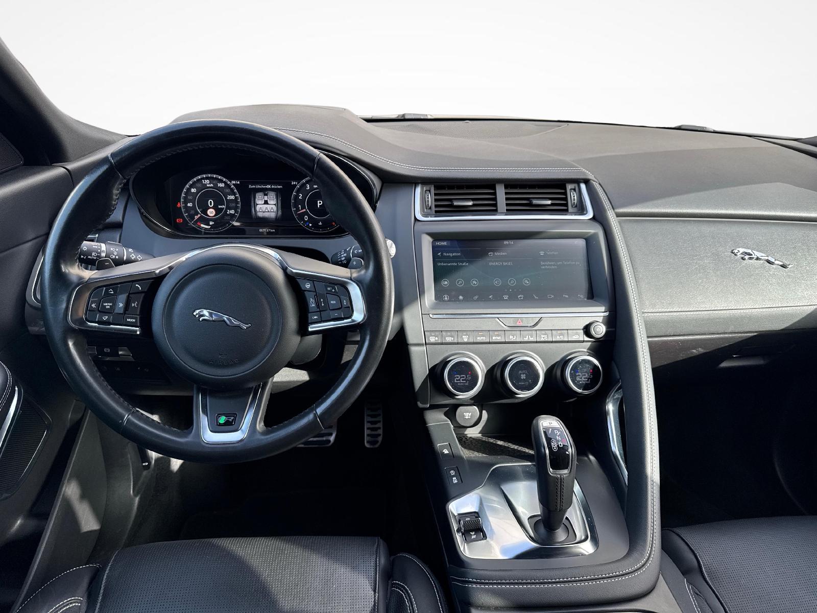 JAGUAR E-Pace 2.0 T 250 R-Dynamic HSE AWD-image-8