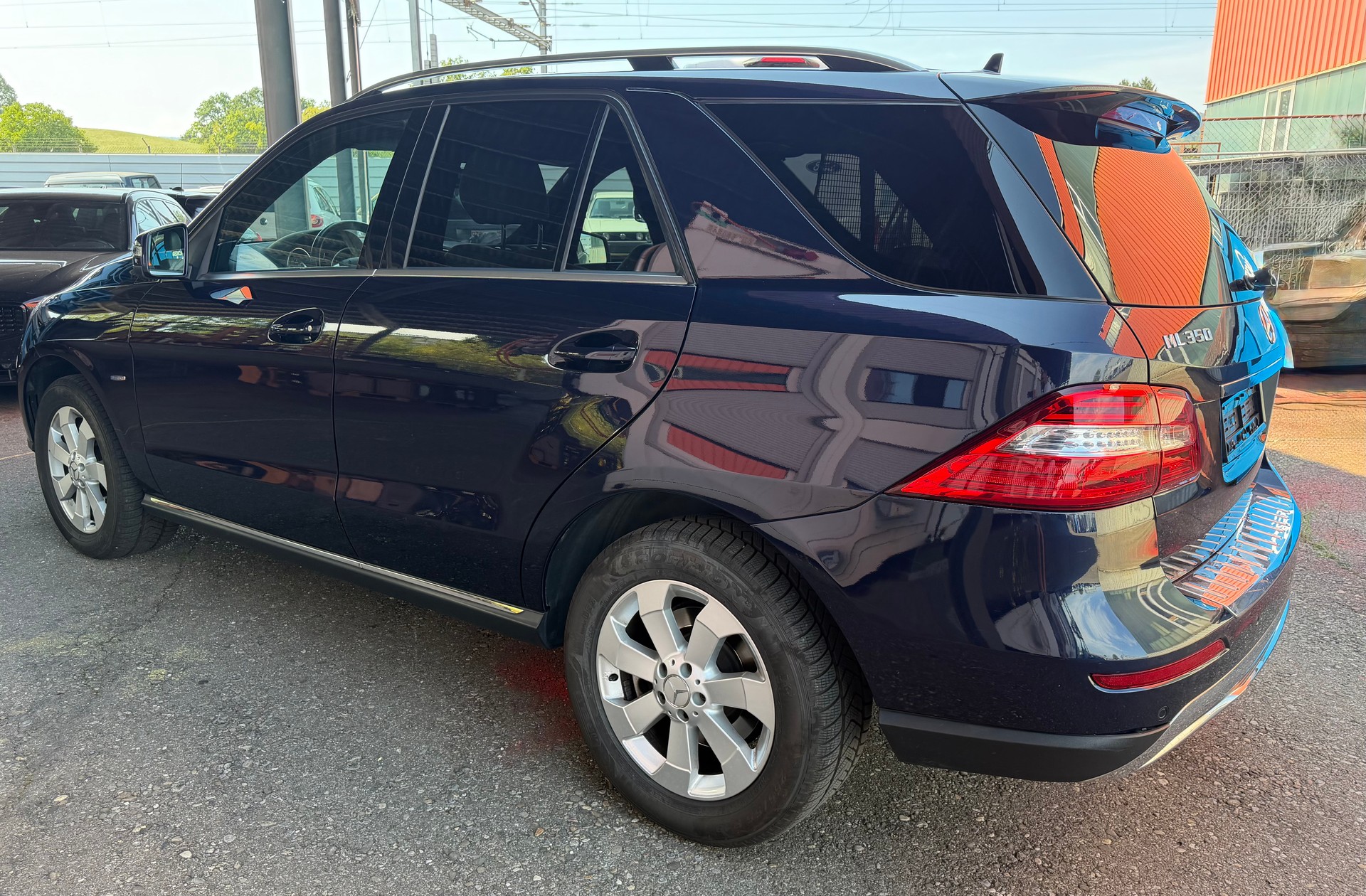 MERCEDES-BENZ ML 350 BlueEfficiency Edition 4Matic 7G-Tronic-image-5