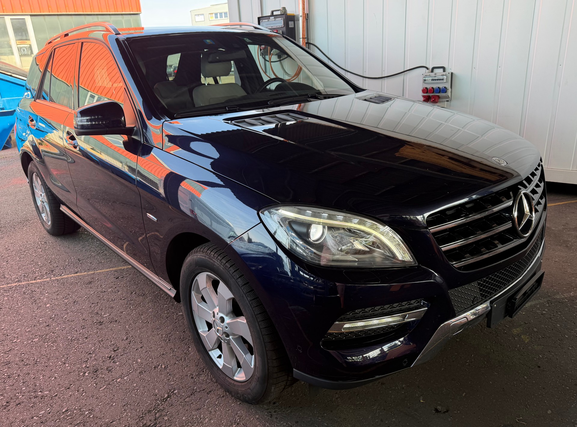 MERCEDES-BENZ ML 350 BlueEfficiency Edition 4Matic 7G-Tronic-image-1