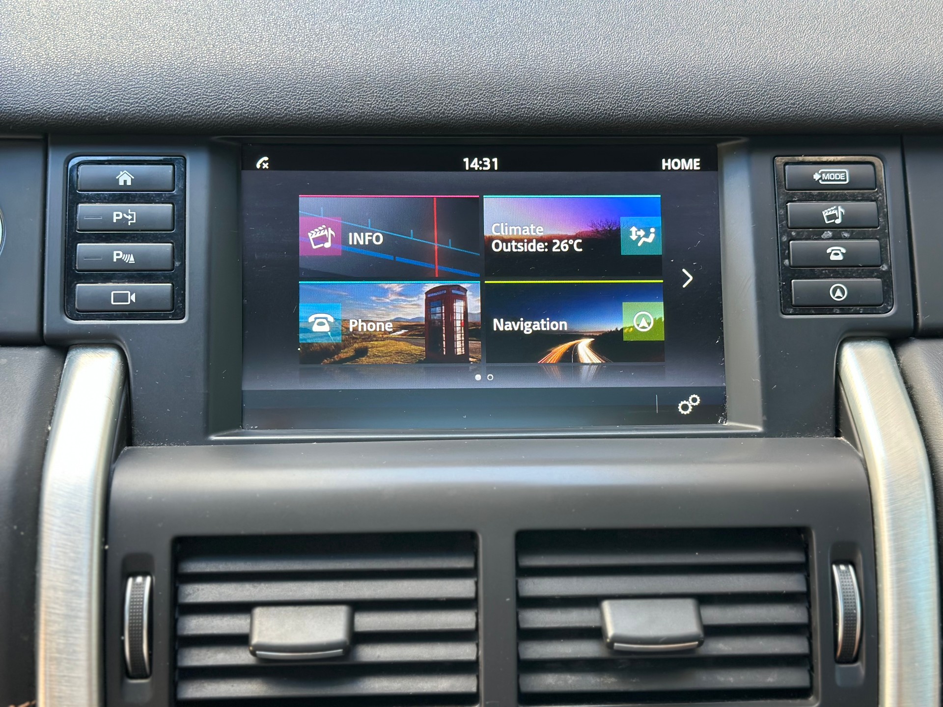 LAND ROVER Discovery Sport 2.0 SD4 HSE Luxury AT9-image-9