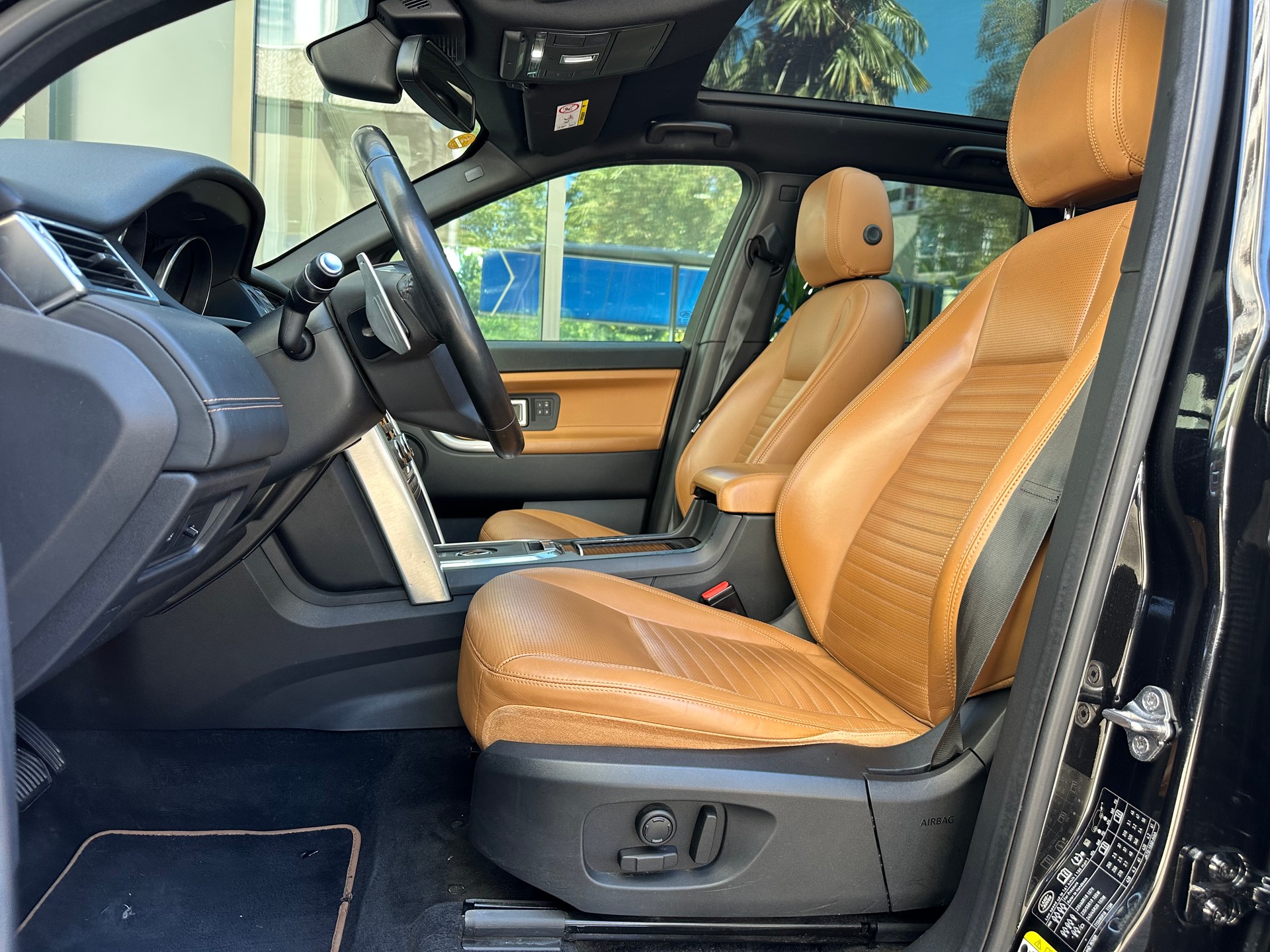 LAND ROVER Discovery Sport 2.0 SD4 HSE Luxury AT9-image-5