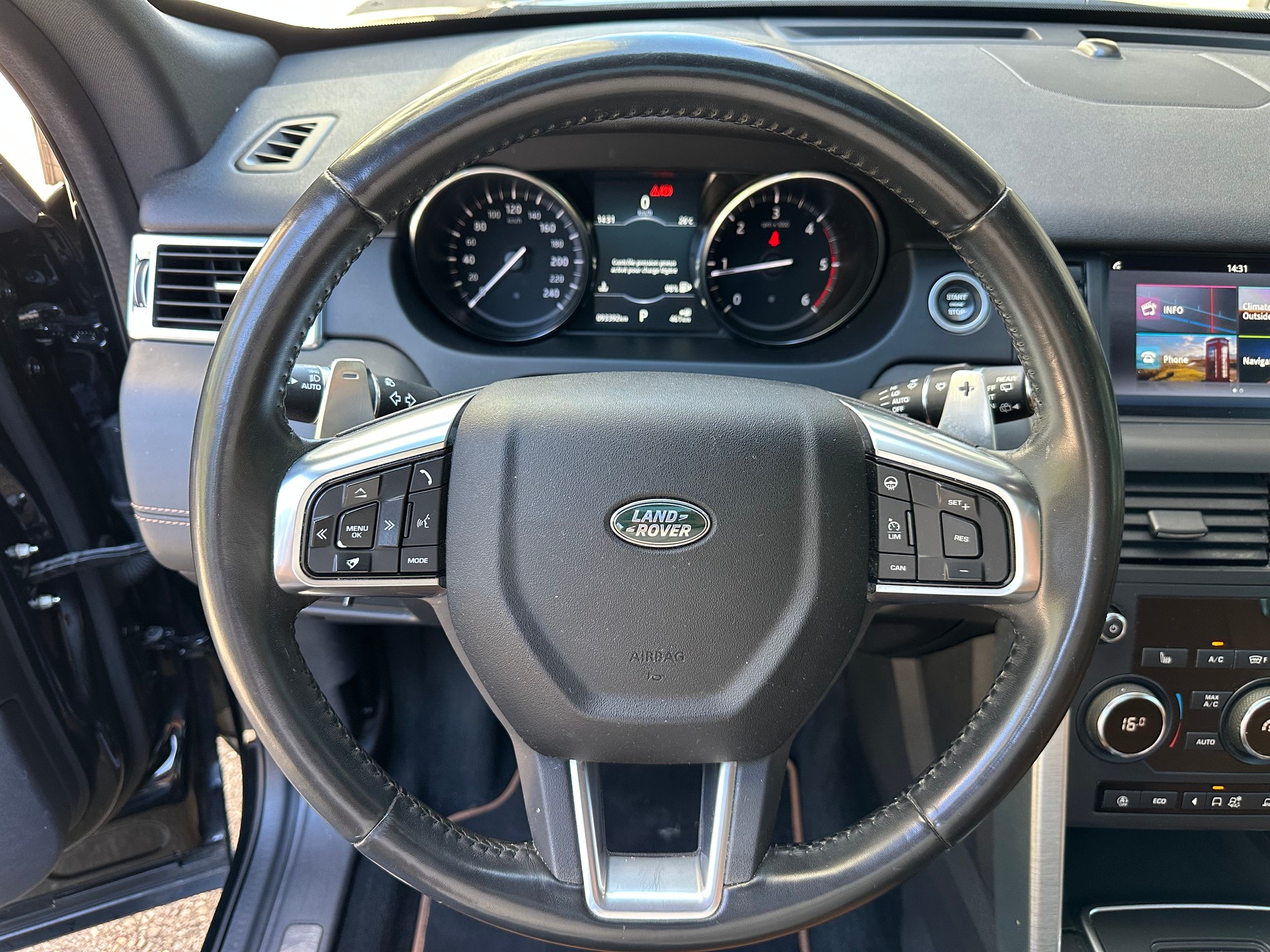 LAND ROVER Discovery Sport 2.0 SD4 HSE Luxury AT9-image-8