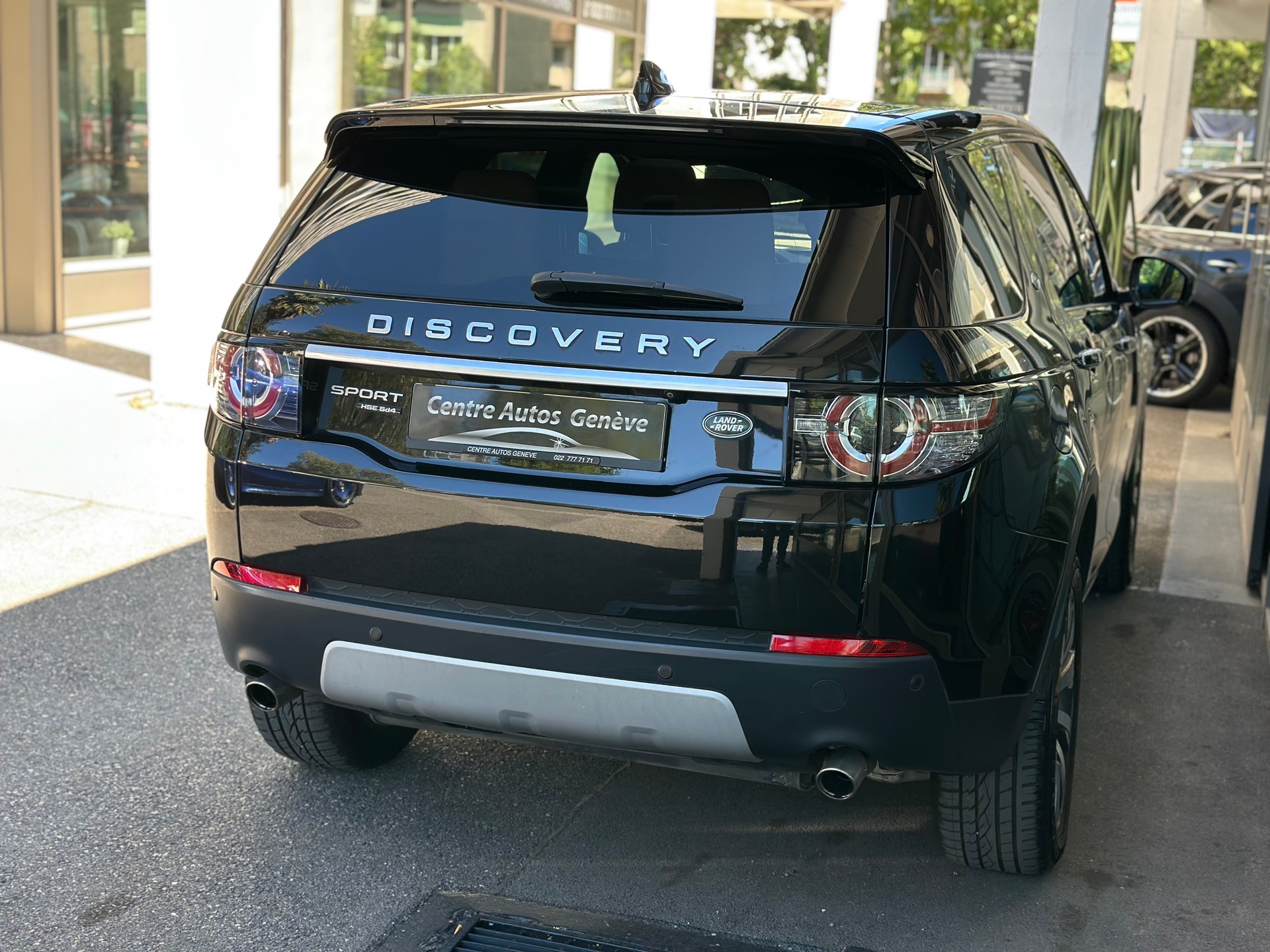 LAND ROVER Discovery Sport 2.0 SD4 HSE Luxury AT9-image-4