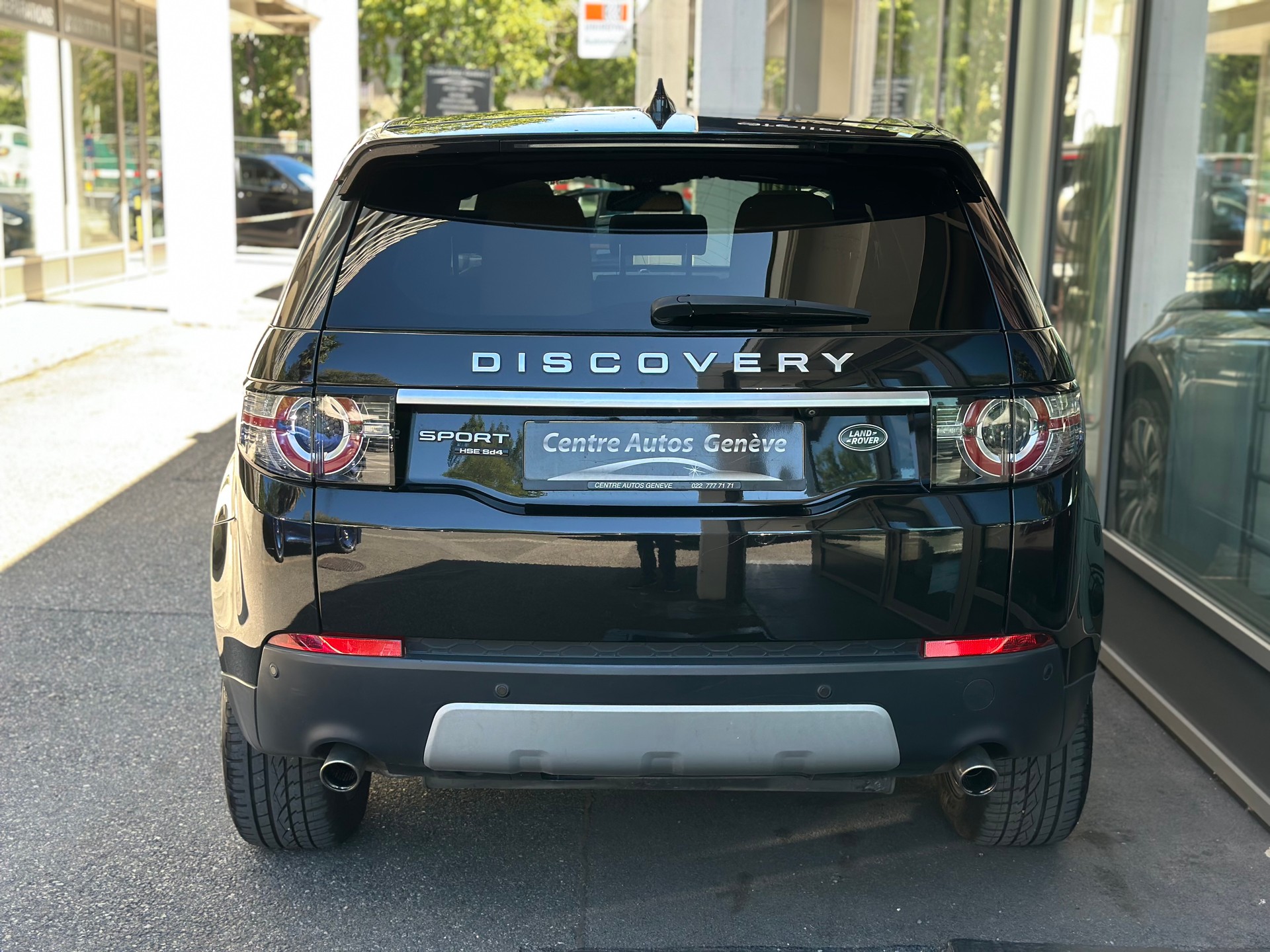 LAND ROVER Discovery Sport 2.0 SD4 HSE Luxury AT9-image-3