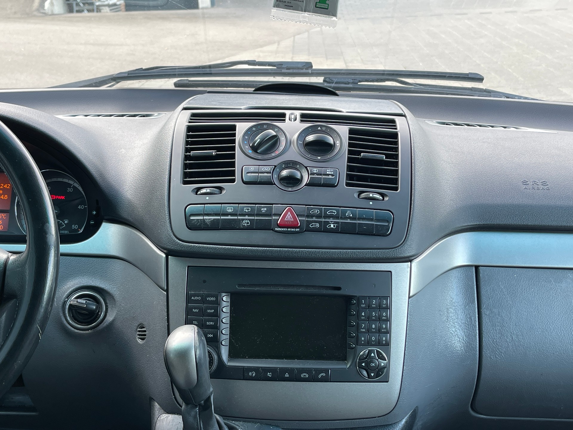 MERCEDES-BENZ Viano 2.2 CDI Trend-image-9