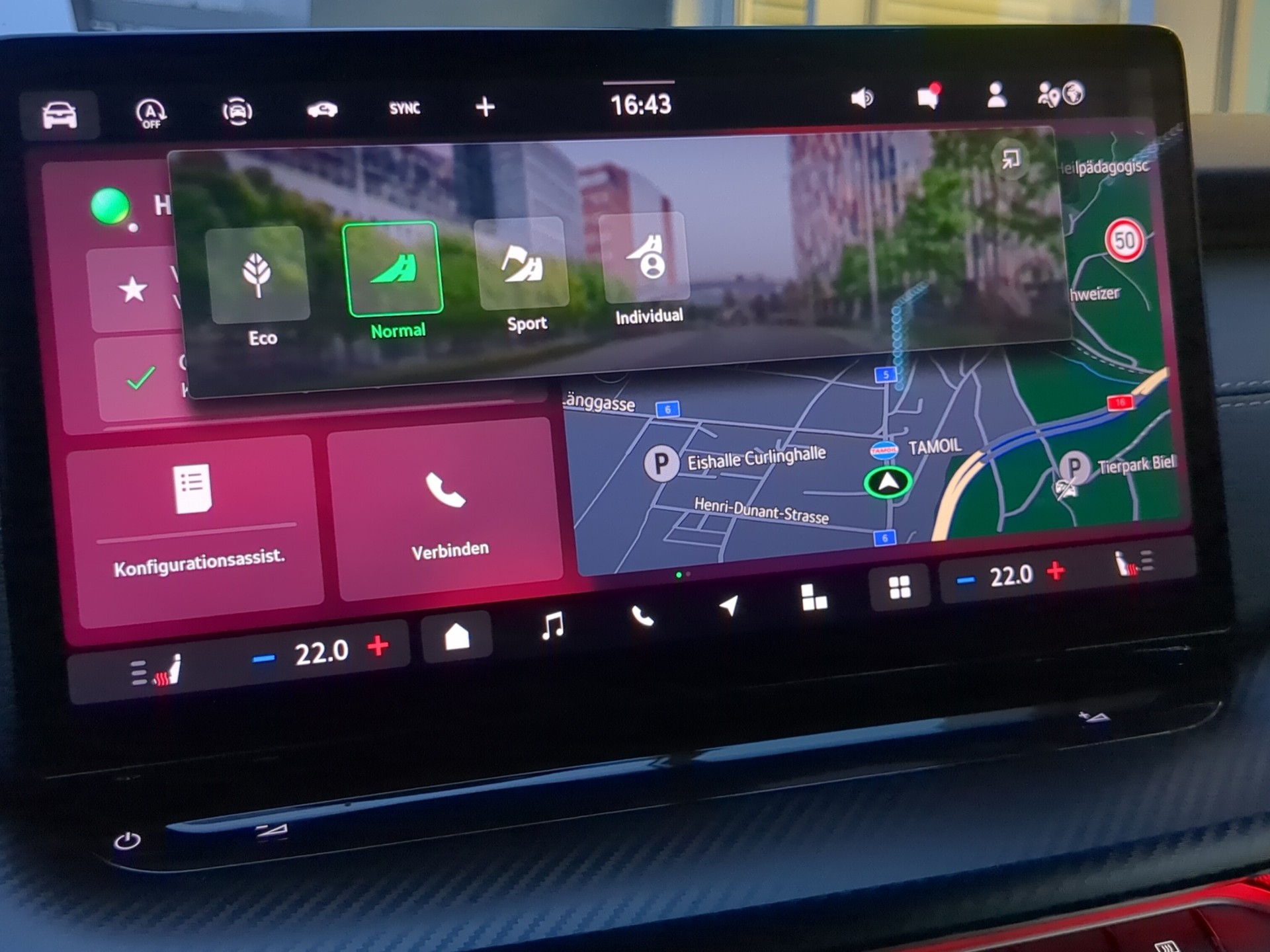 SKODA Octavia Combi 1.5 TSI mHEV DSG Sport Line-image-13