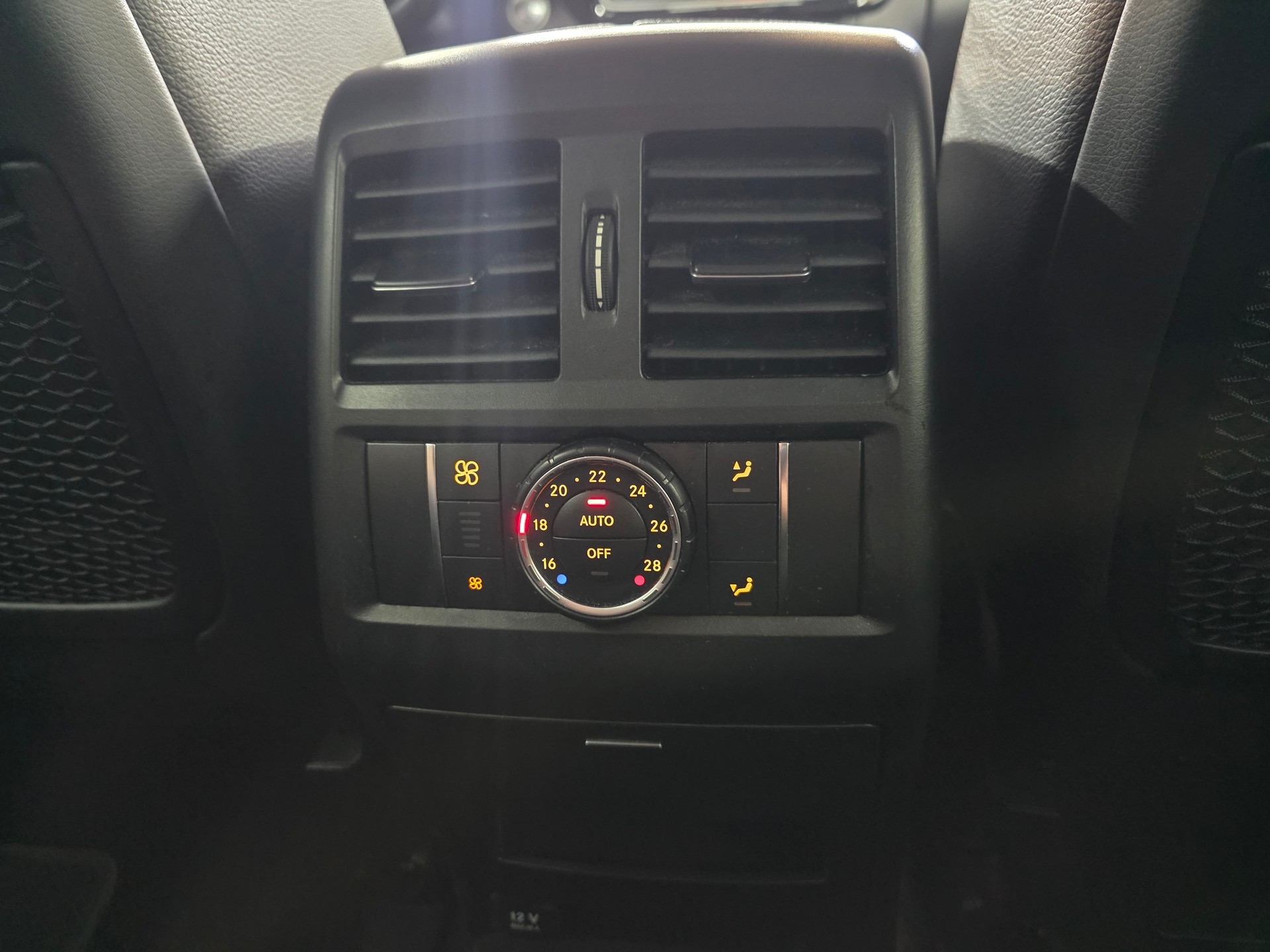 MERCEDES-BENZ GLE 500 e 4Matic 7G-Tronic-image-14