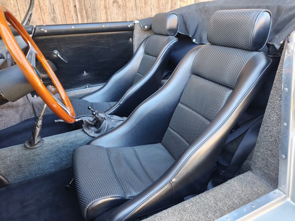 PORSCHE 356 Speedster Replica-image-5