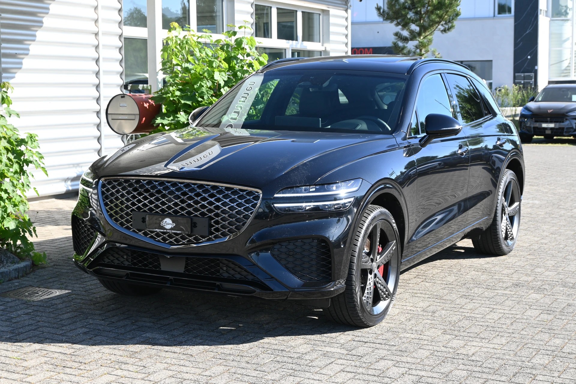 GENESIS GV70 2.2 CRDI Luxury Black Edition AT8 AWD 4X4 + Voll-Ausstattung-image-1