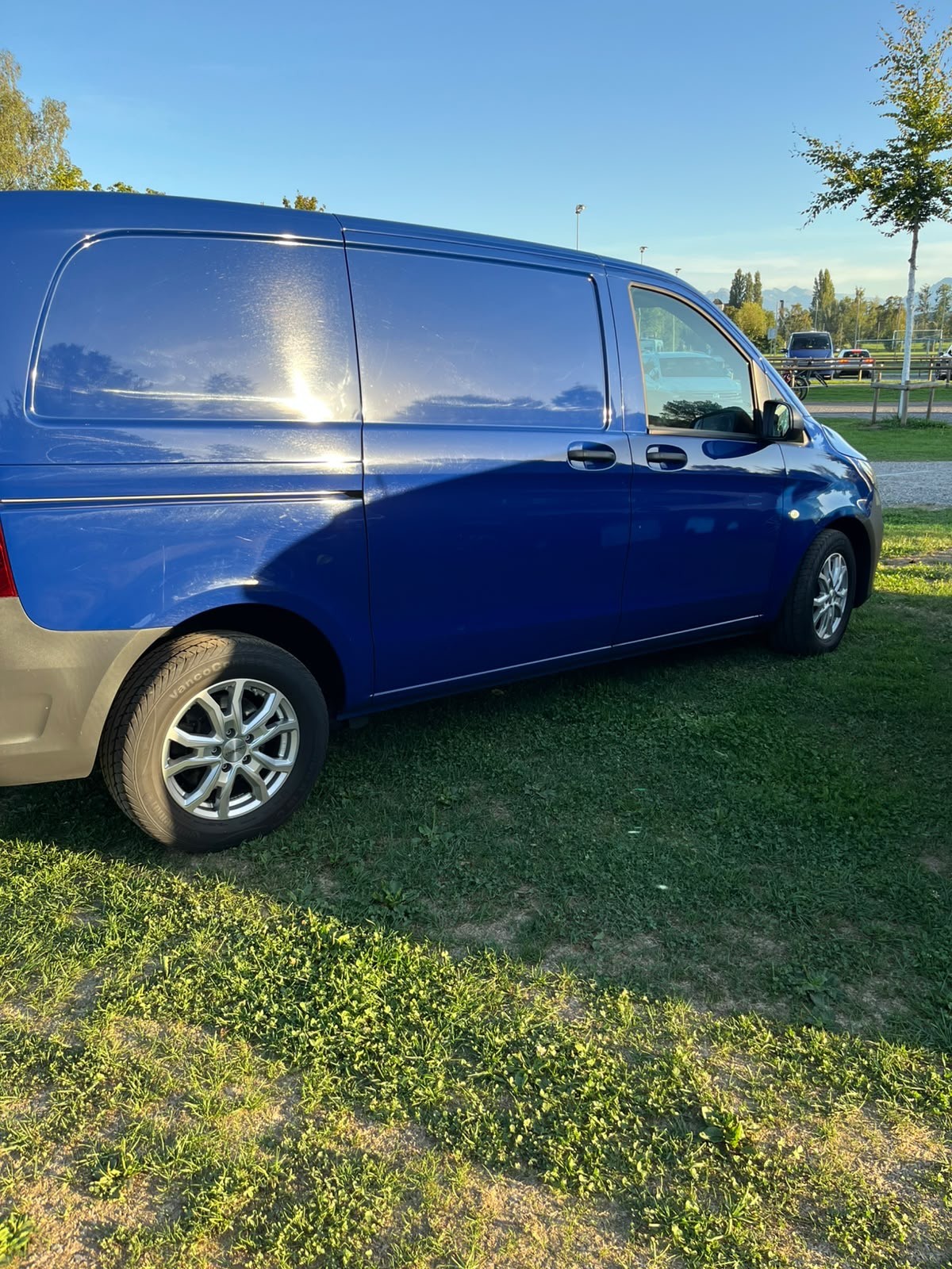 MERCEDES-BENZ VITO-image-0