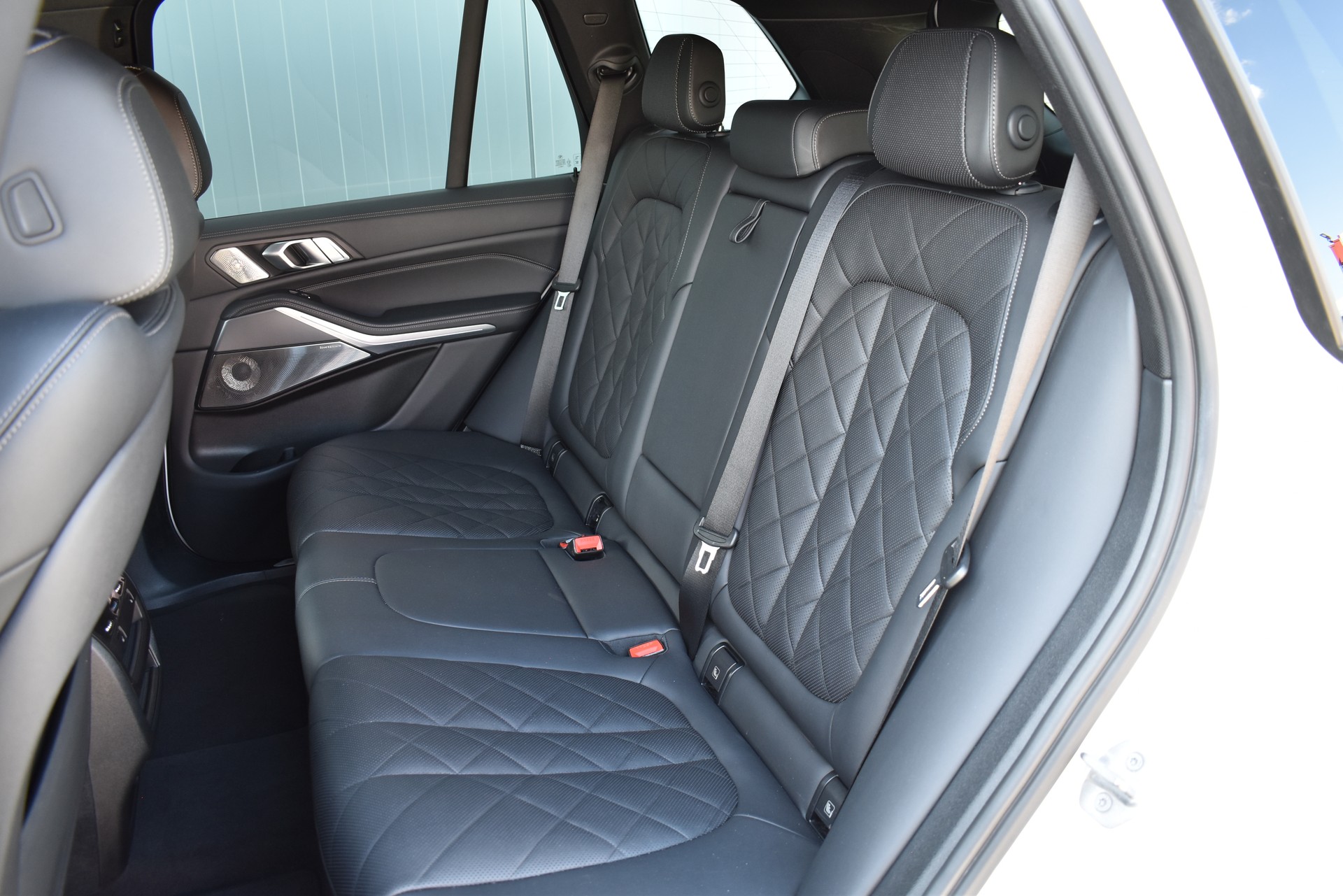 BMW X5 xDrive 48V 30d M Sport Steptronic-image-15
