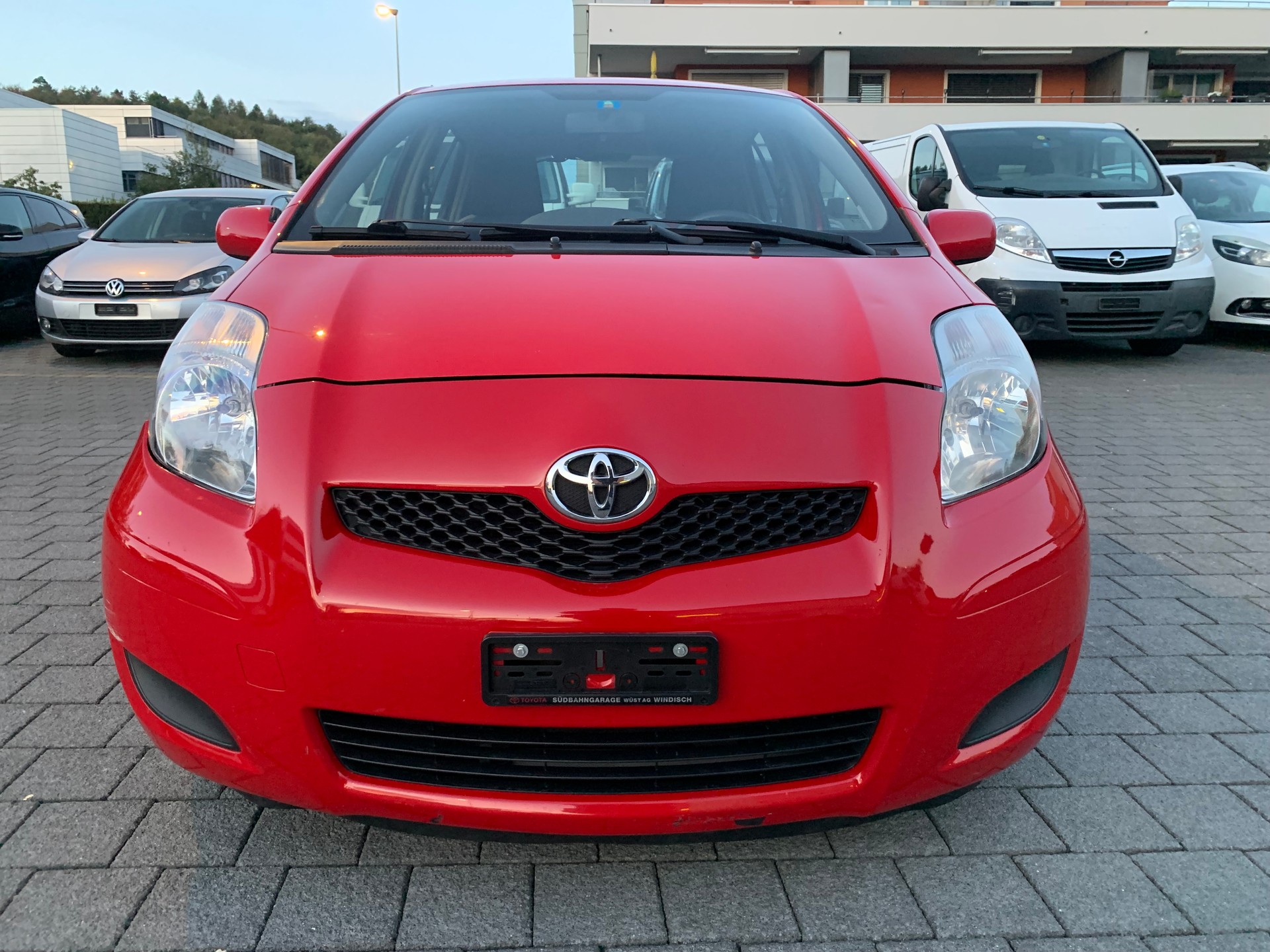 TOYOTA Yaris 1.33 Linea Sol-image-4