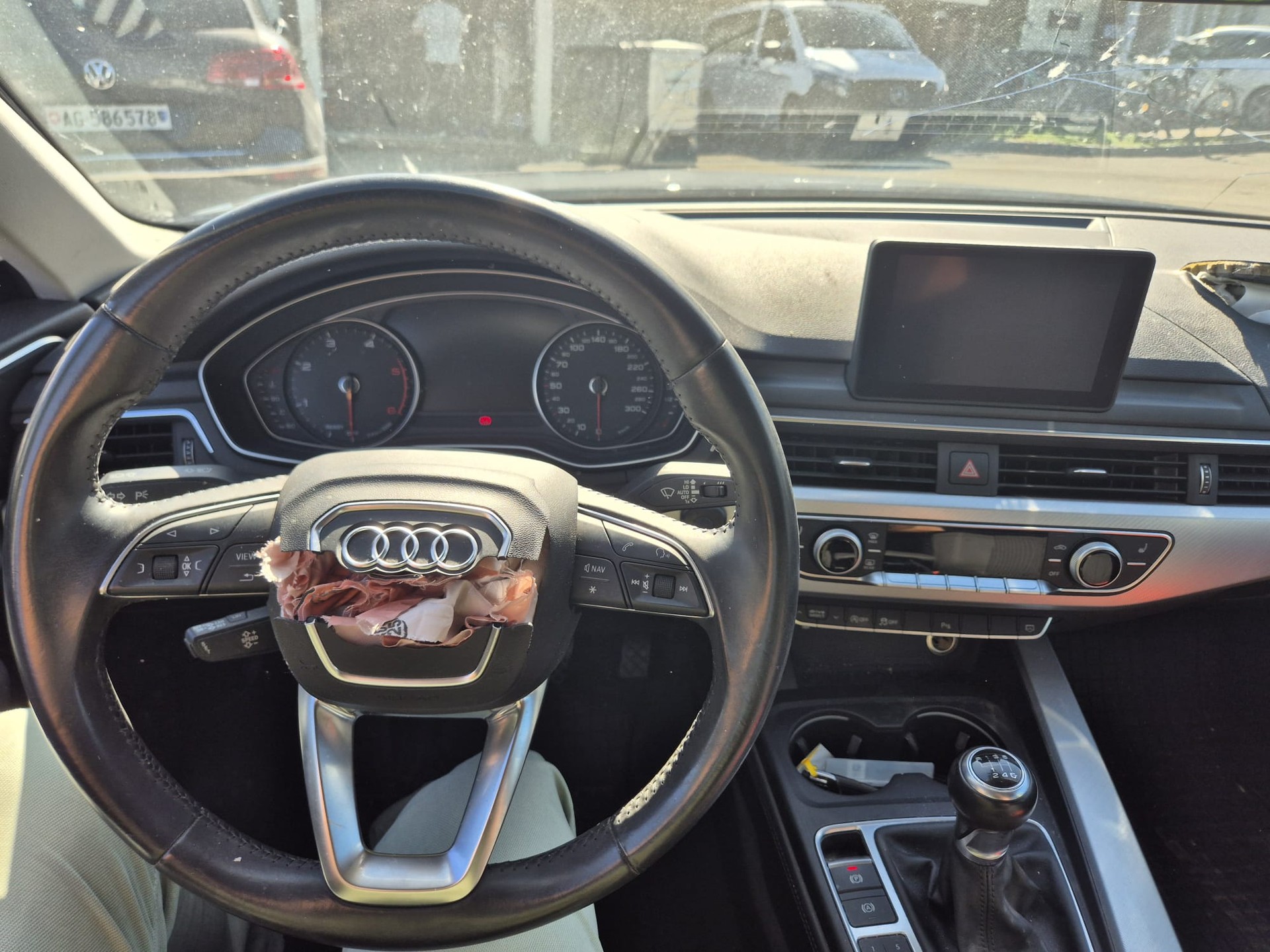 AUDI A4 2.0 TDI Limosine 150PS-image-6