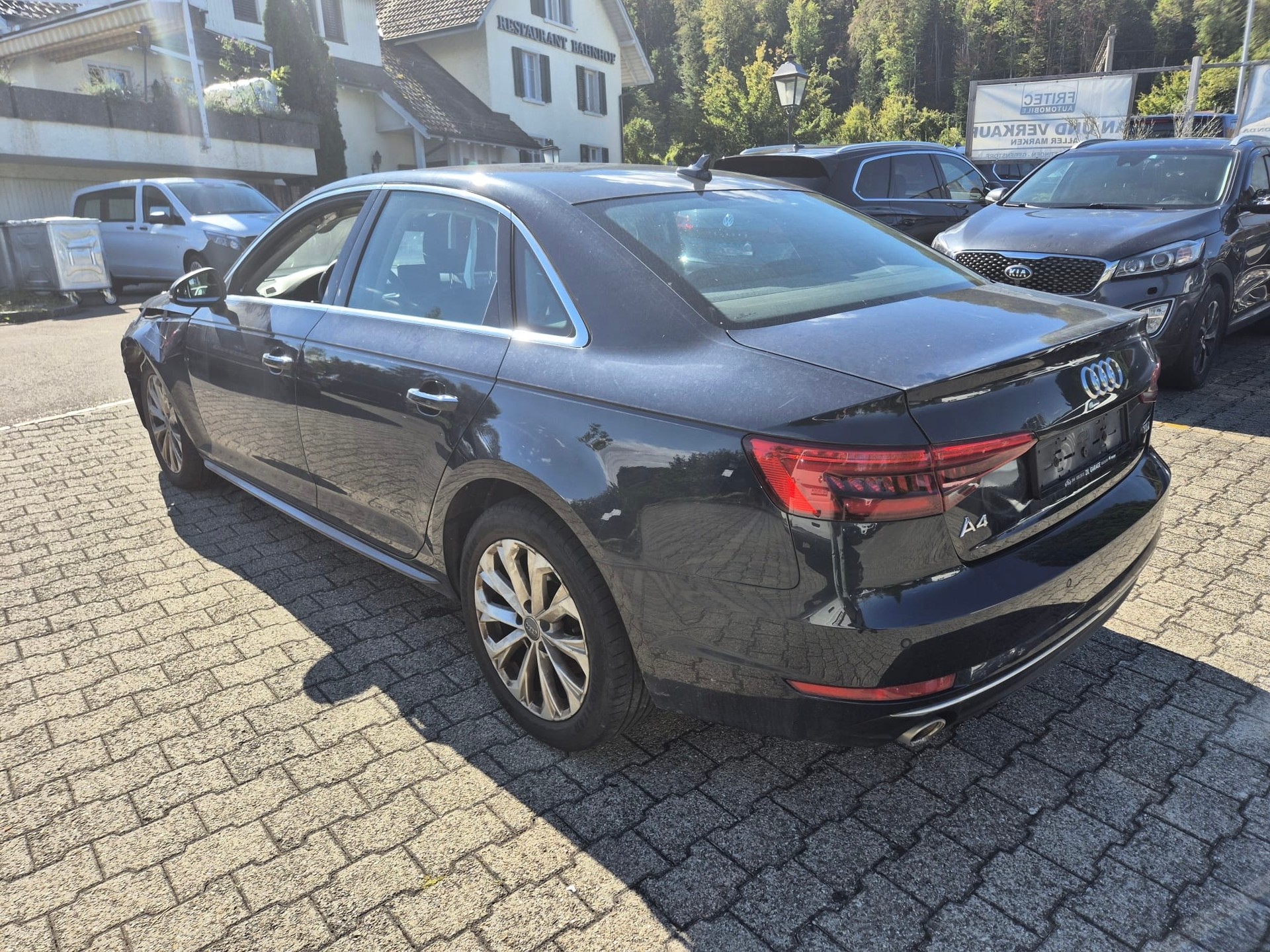 AUDI A4 2.0 TDI Limosine 150PS-image-4