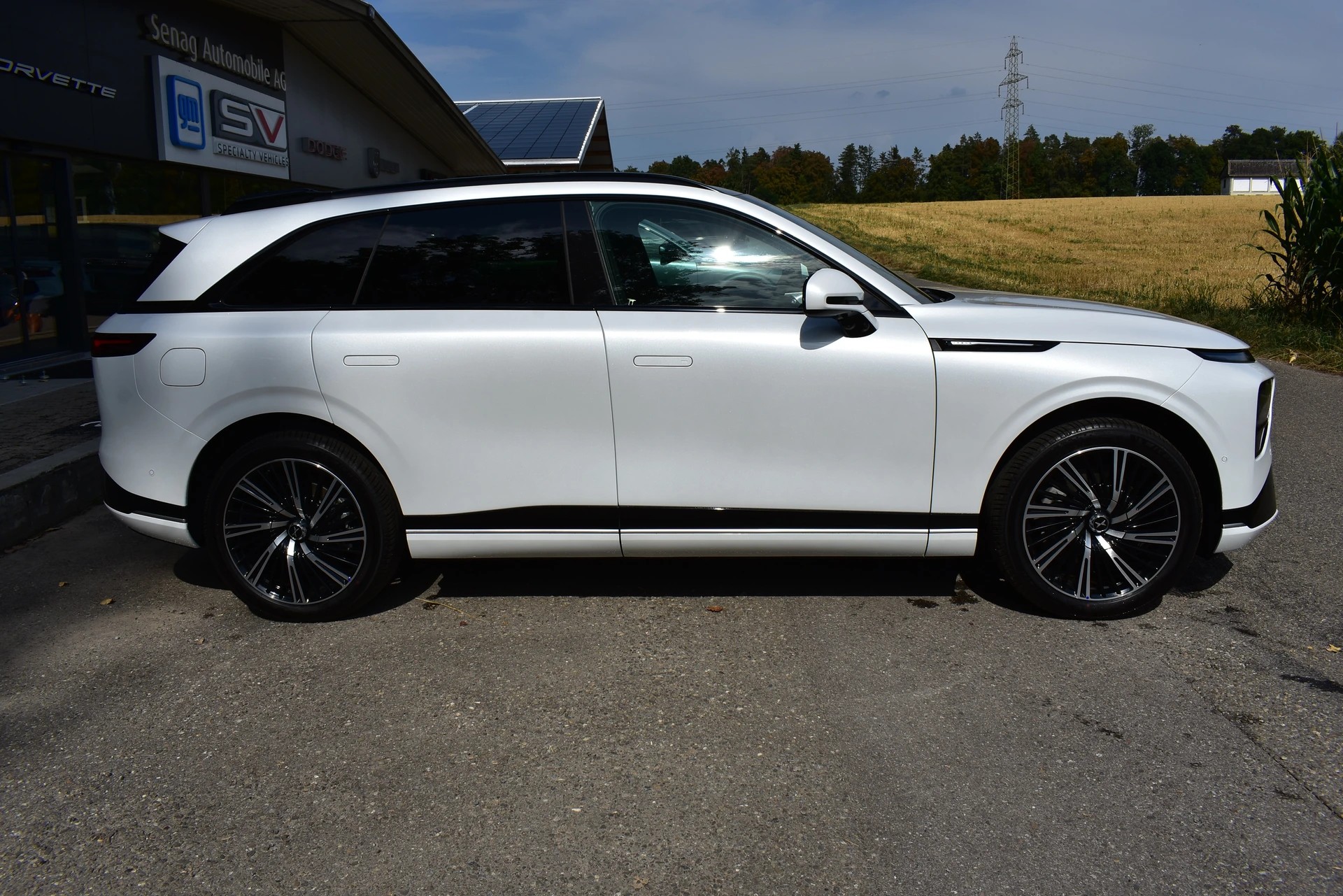 XPENG G9 93kWh Performance AWD-image-3
