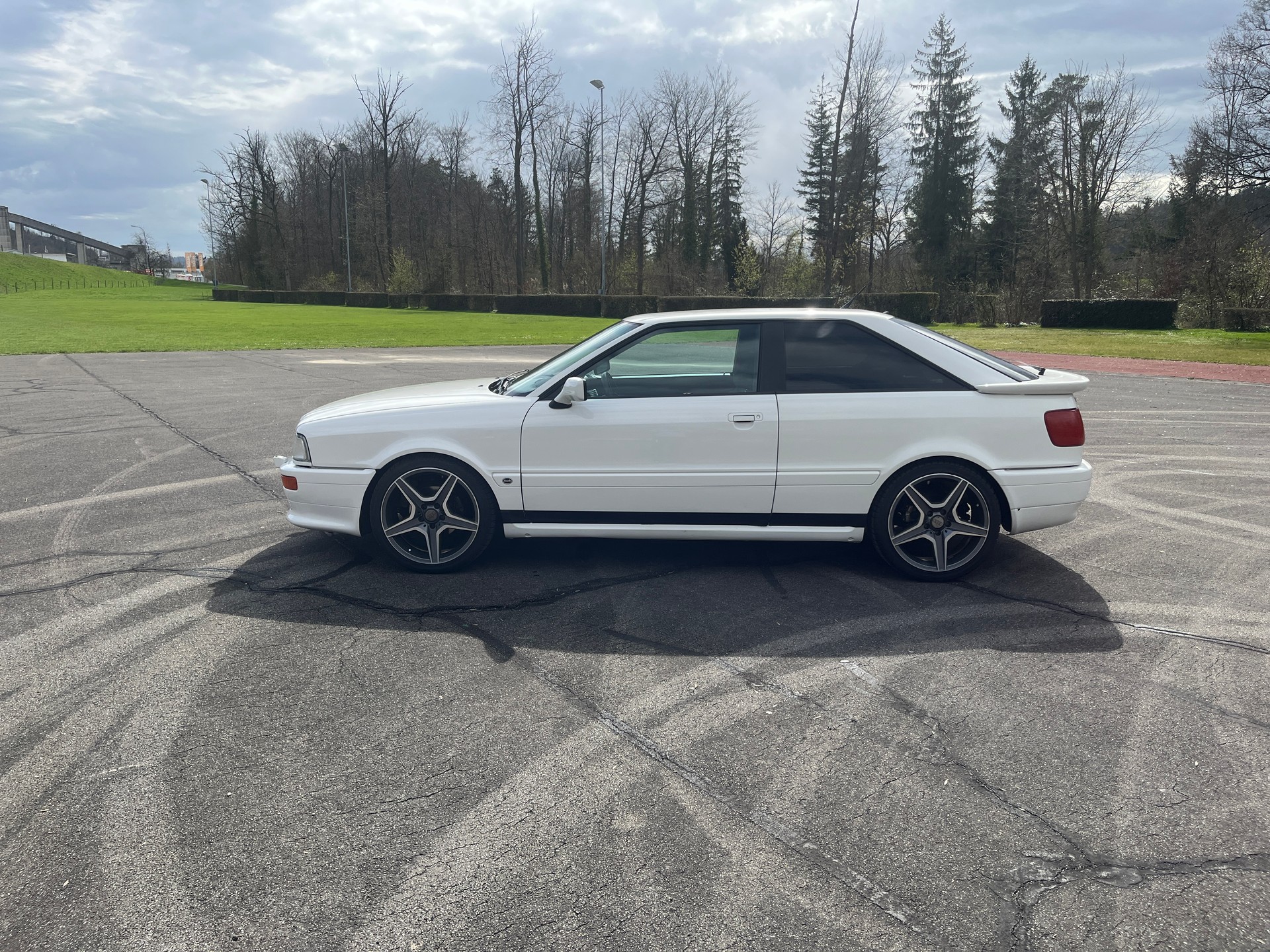 AUDI Coupé S2 quattro Turbo-image-1