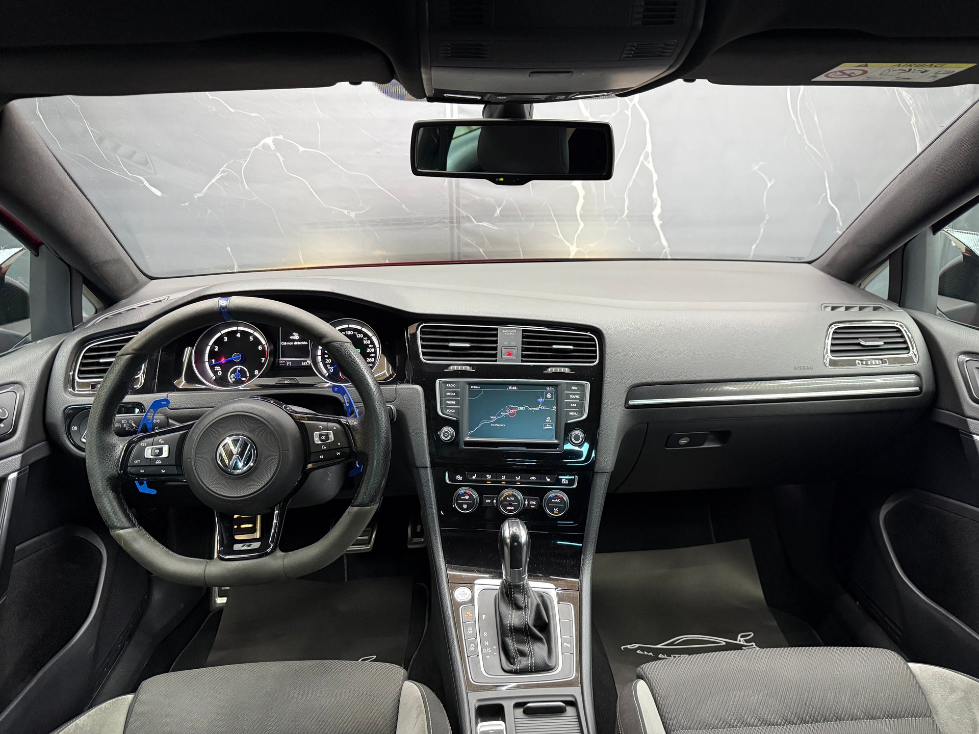 VW Golf 2.0 TSI R 4Motion DSG-image-9