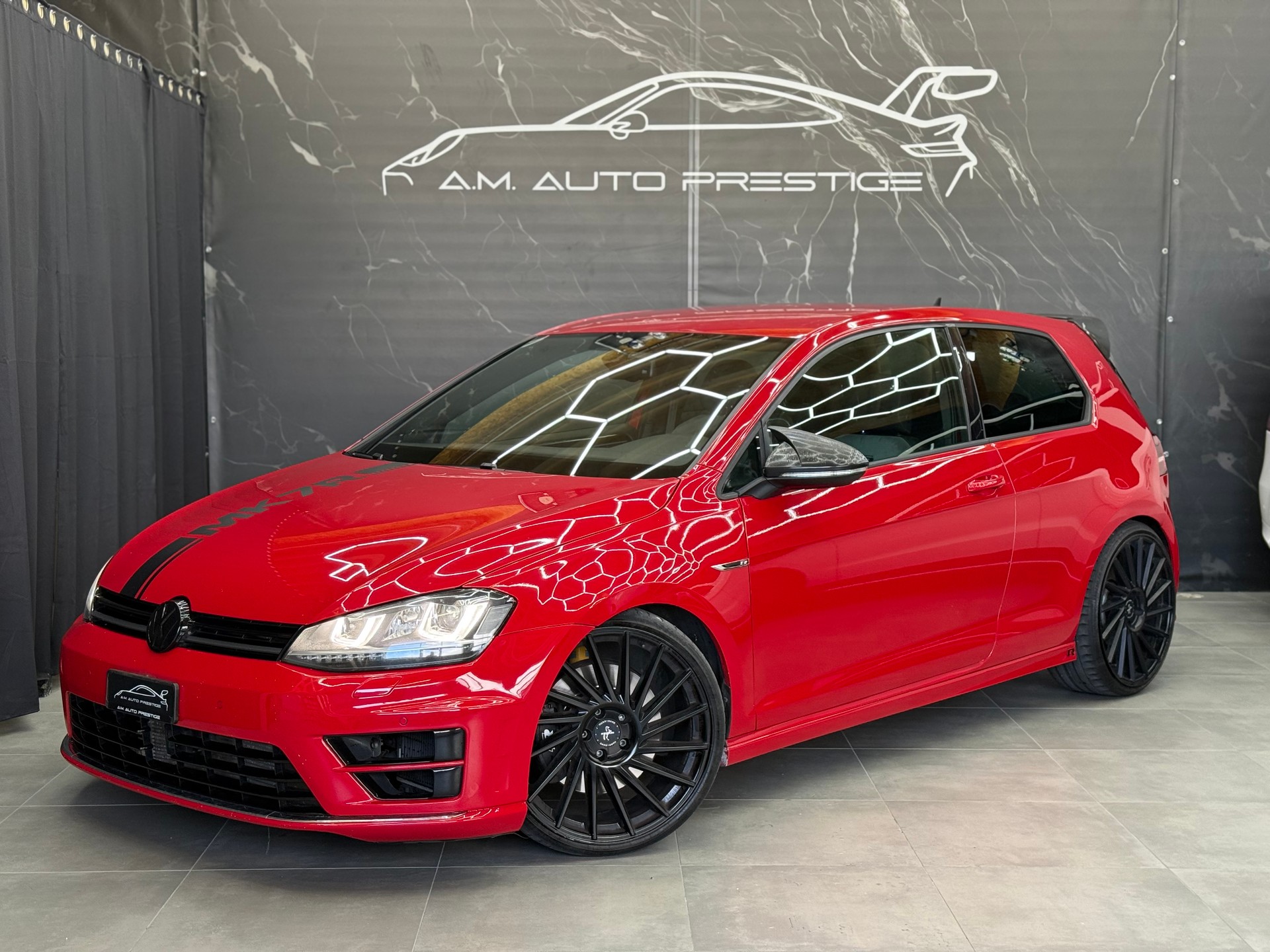 VW Golf 2.0 TSI R 4Motion DSG-image-0