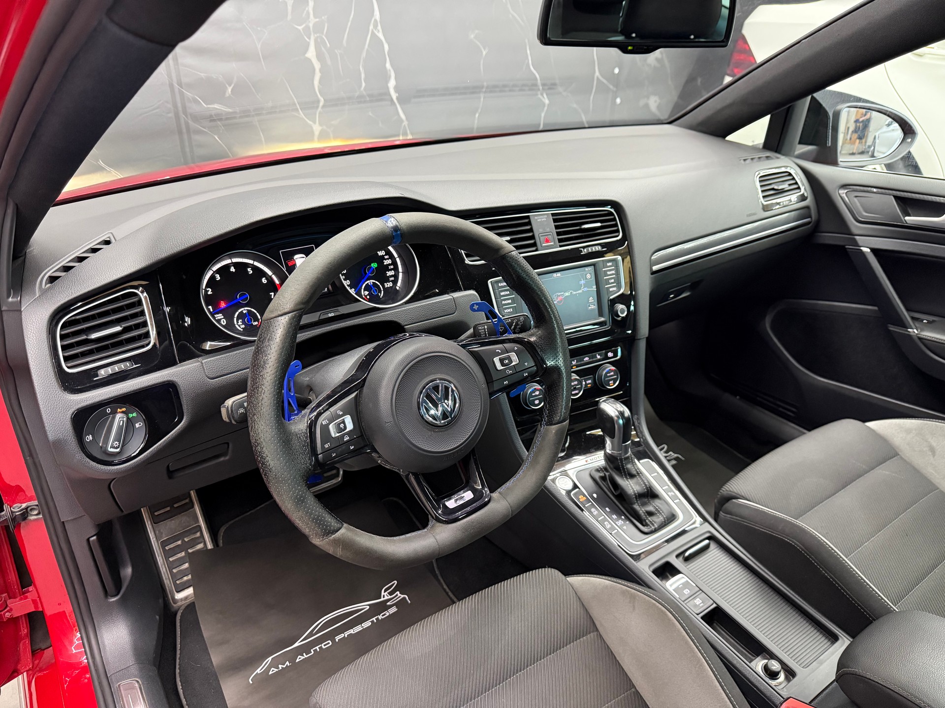 VW Golf 2.0 TSI R 4Motion DSG-image-6