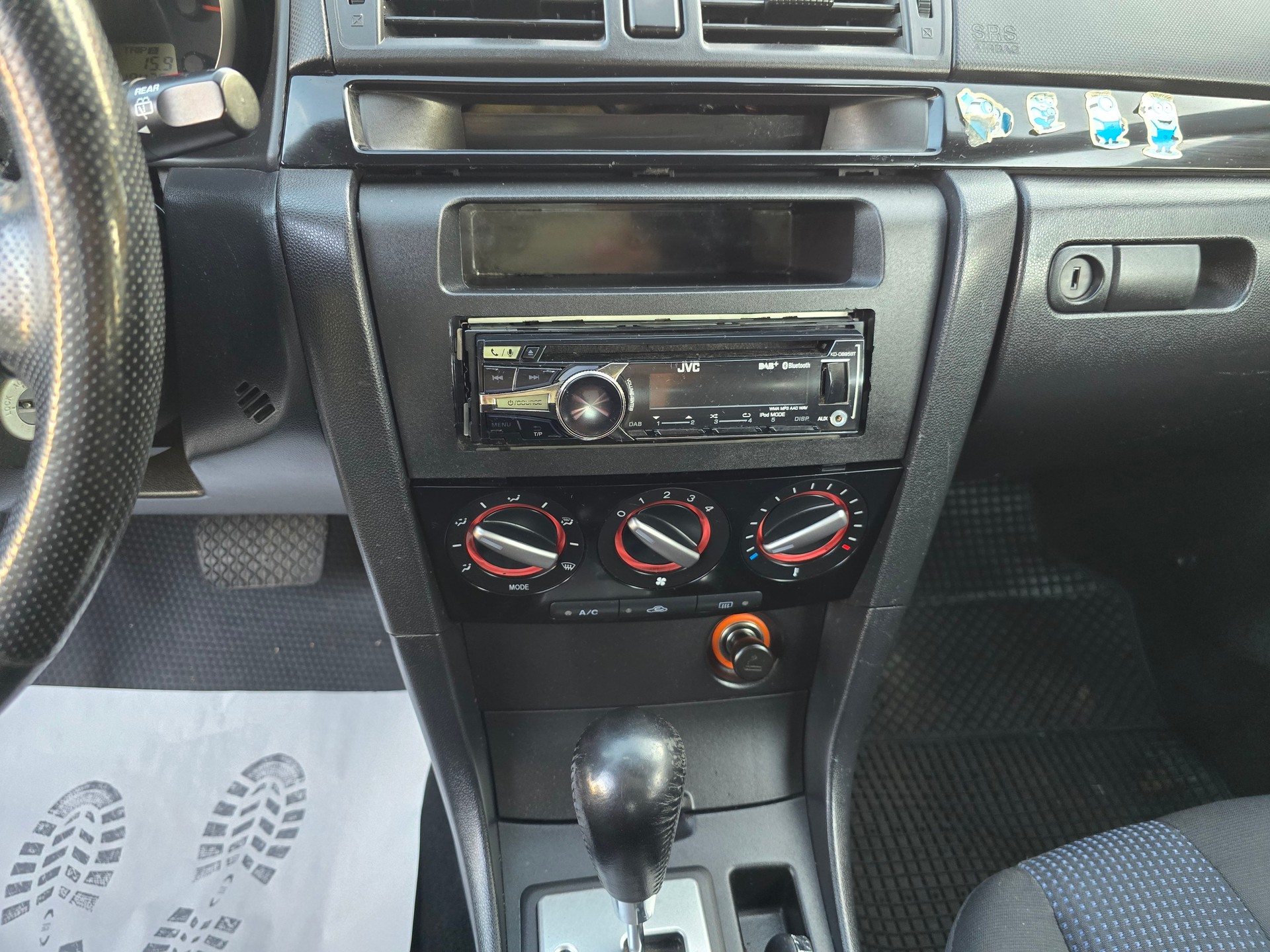 MAZDA 3 1.6 16V Confort-image-17