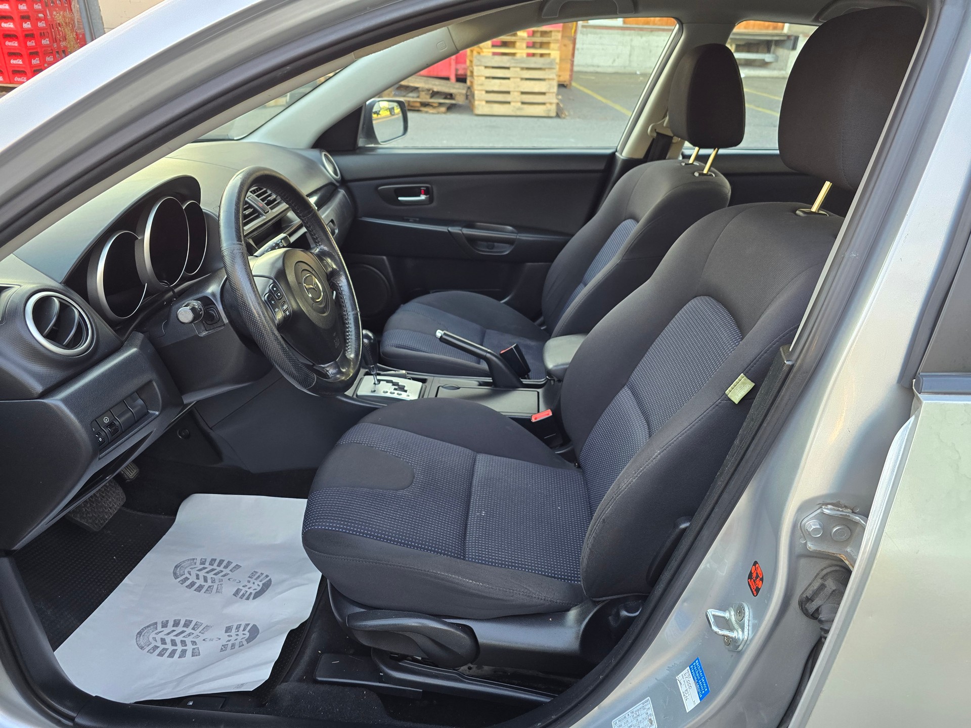 MAZDA 3 1.6 16V Confort-image-10