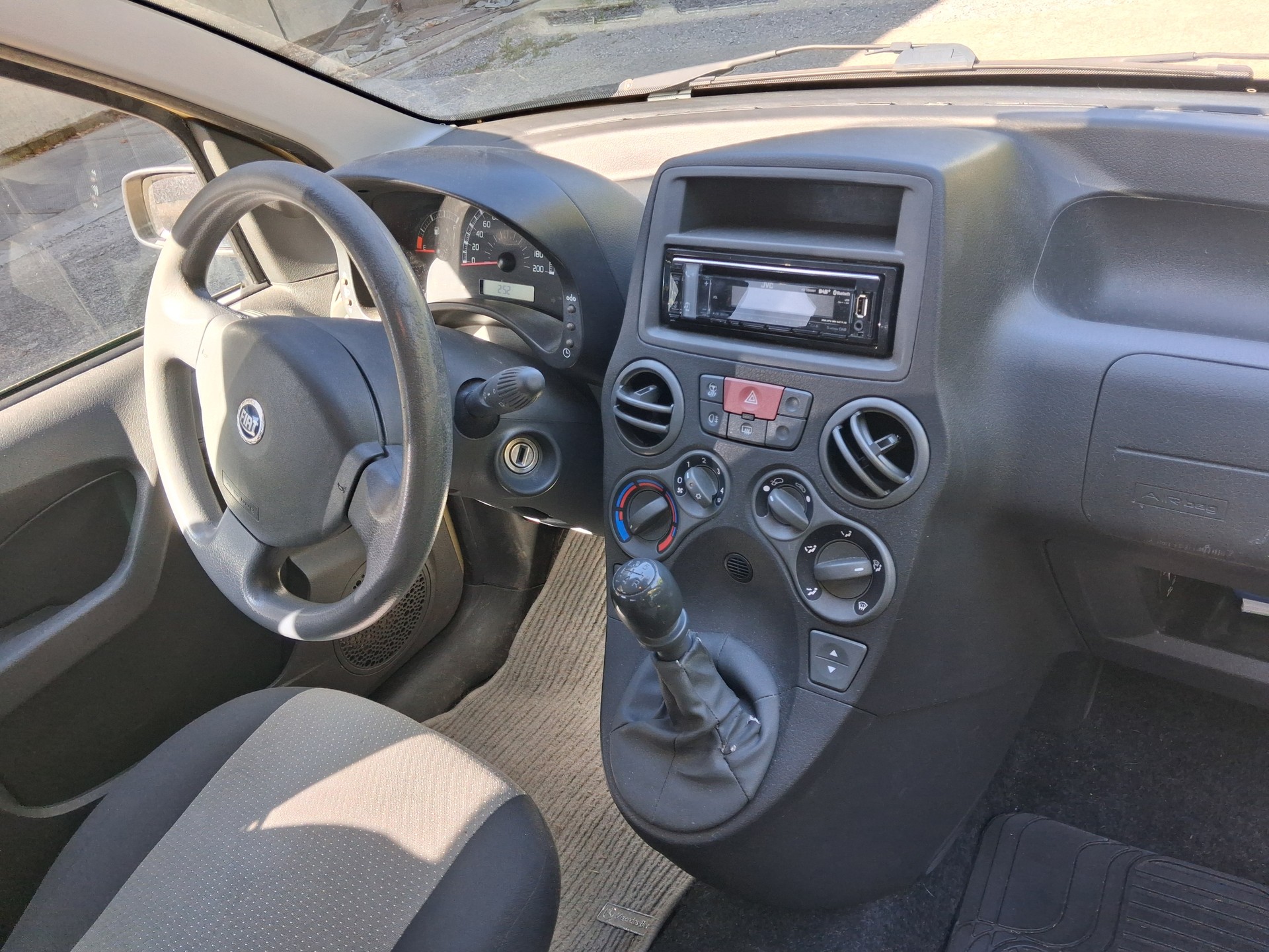 FIAT Panda 1.1 City-image-4