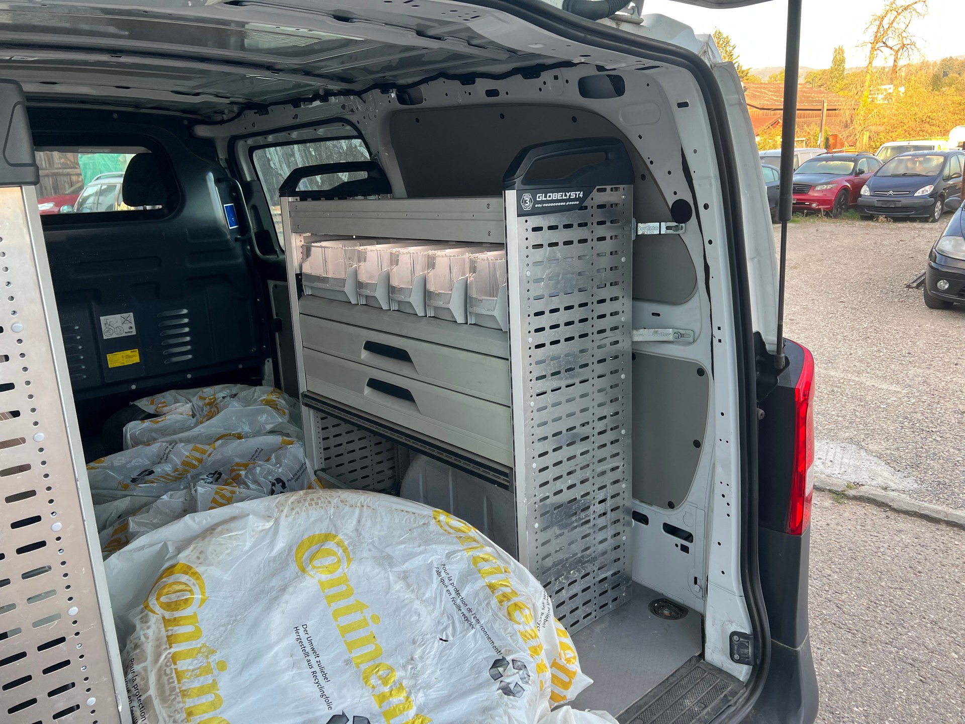MERCEDES-BENZ Vito 114 CDI Lang Mixto L 4Matic 7G-Tronic-image-6