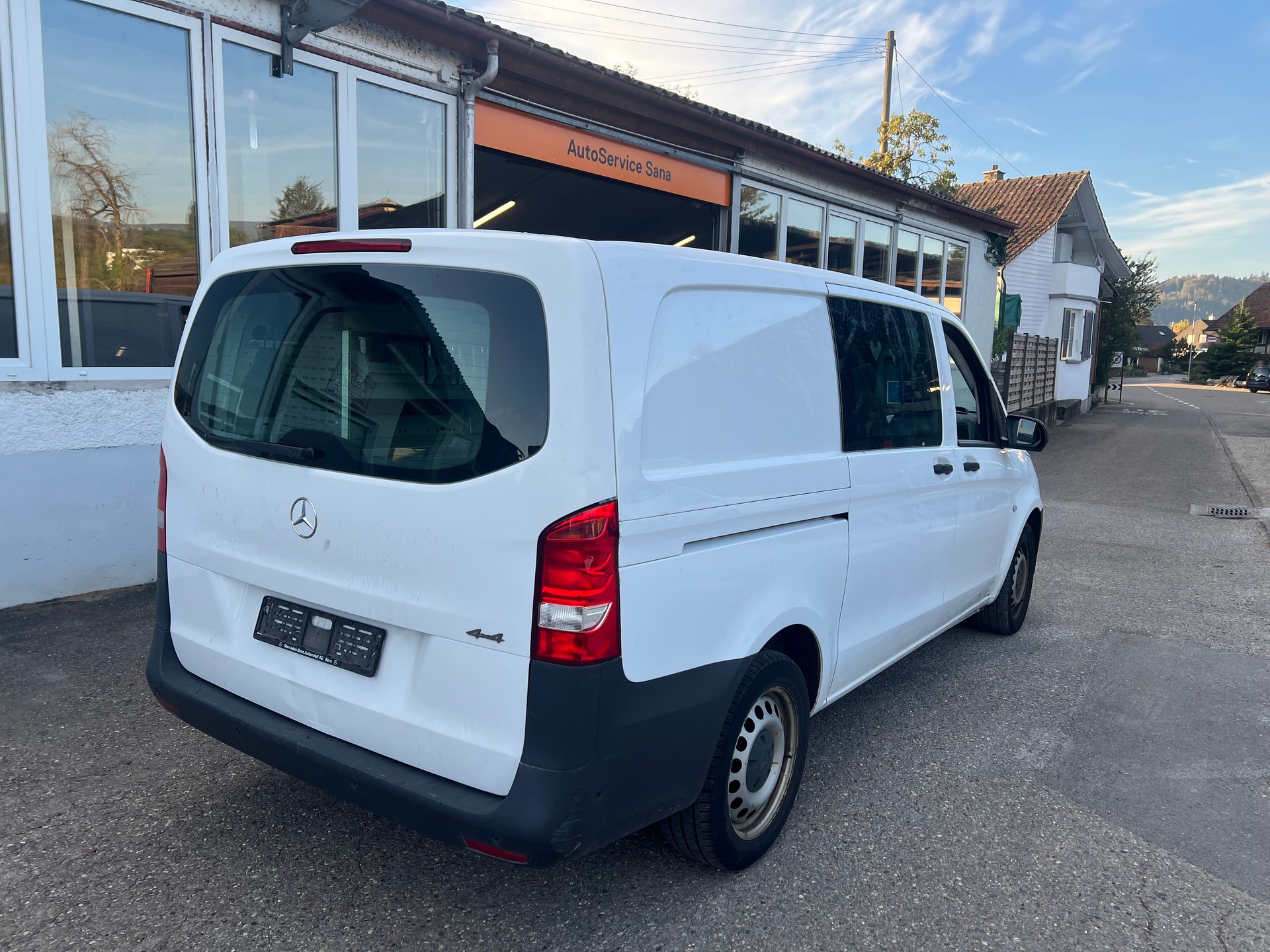 MERCEDES-BENZ Vito 114 CDI Lang Mixto L 4Matic 7G-Tronic-image-3