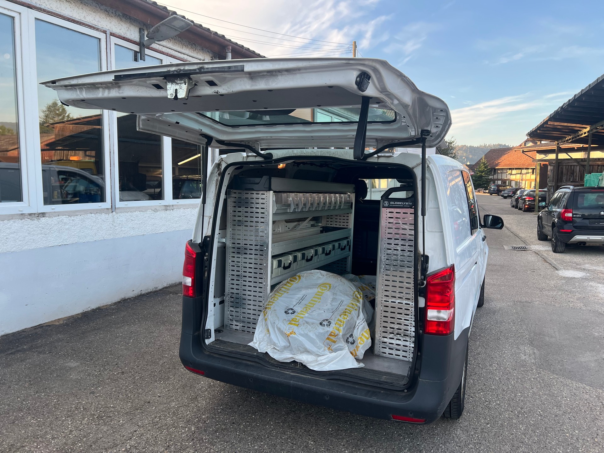 MERCEDES-BENZ Vito 114 CDI Lang Mixto L 4Matic 7G-Tronic-image-8