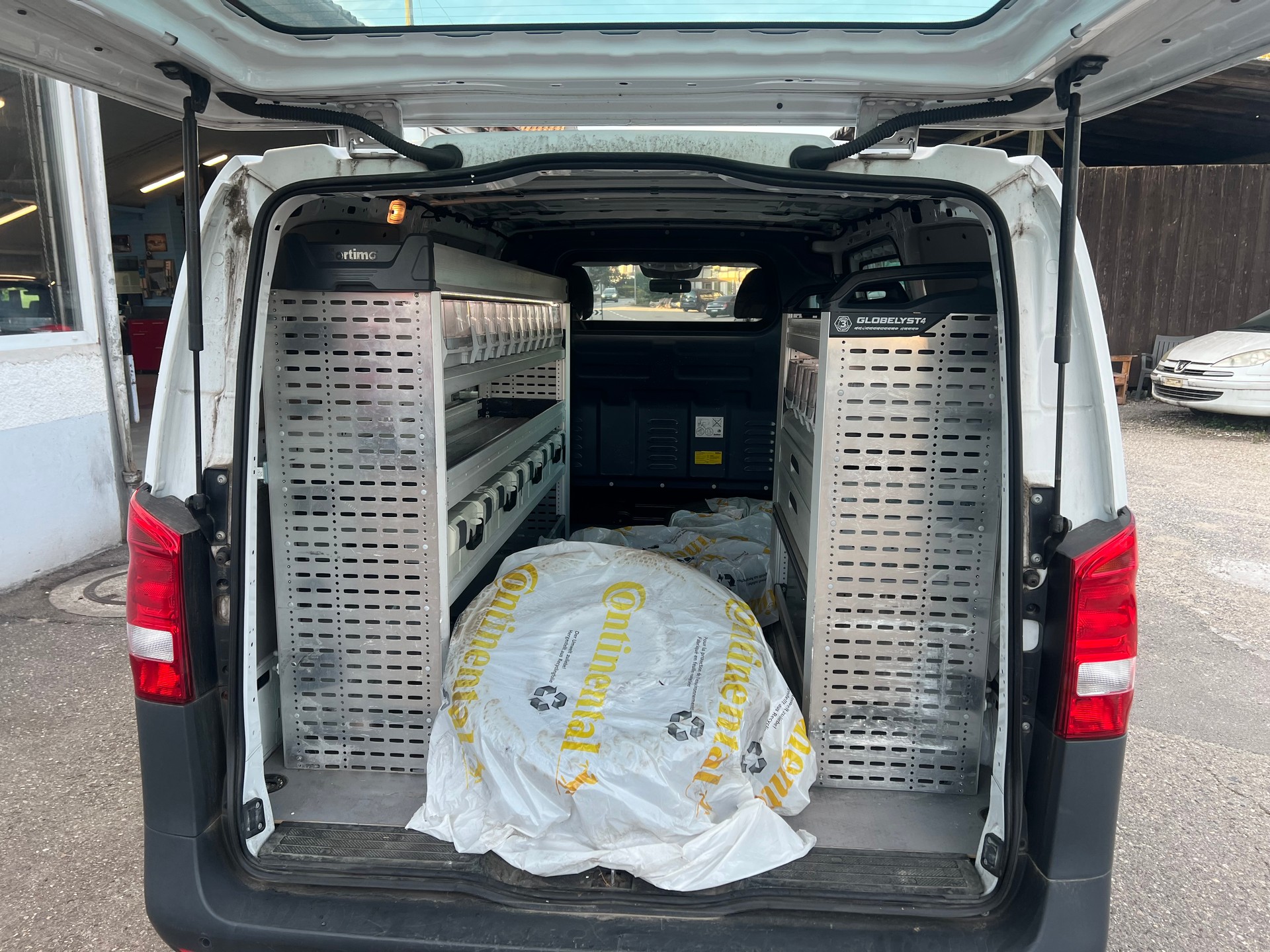 MERCEDES-BENZ Vito 114 CDI Lang Mixto L 4Matic 7G-Tronic-image-5