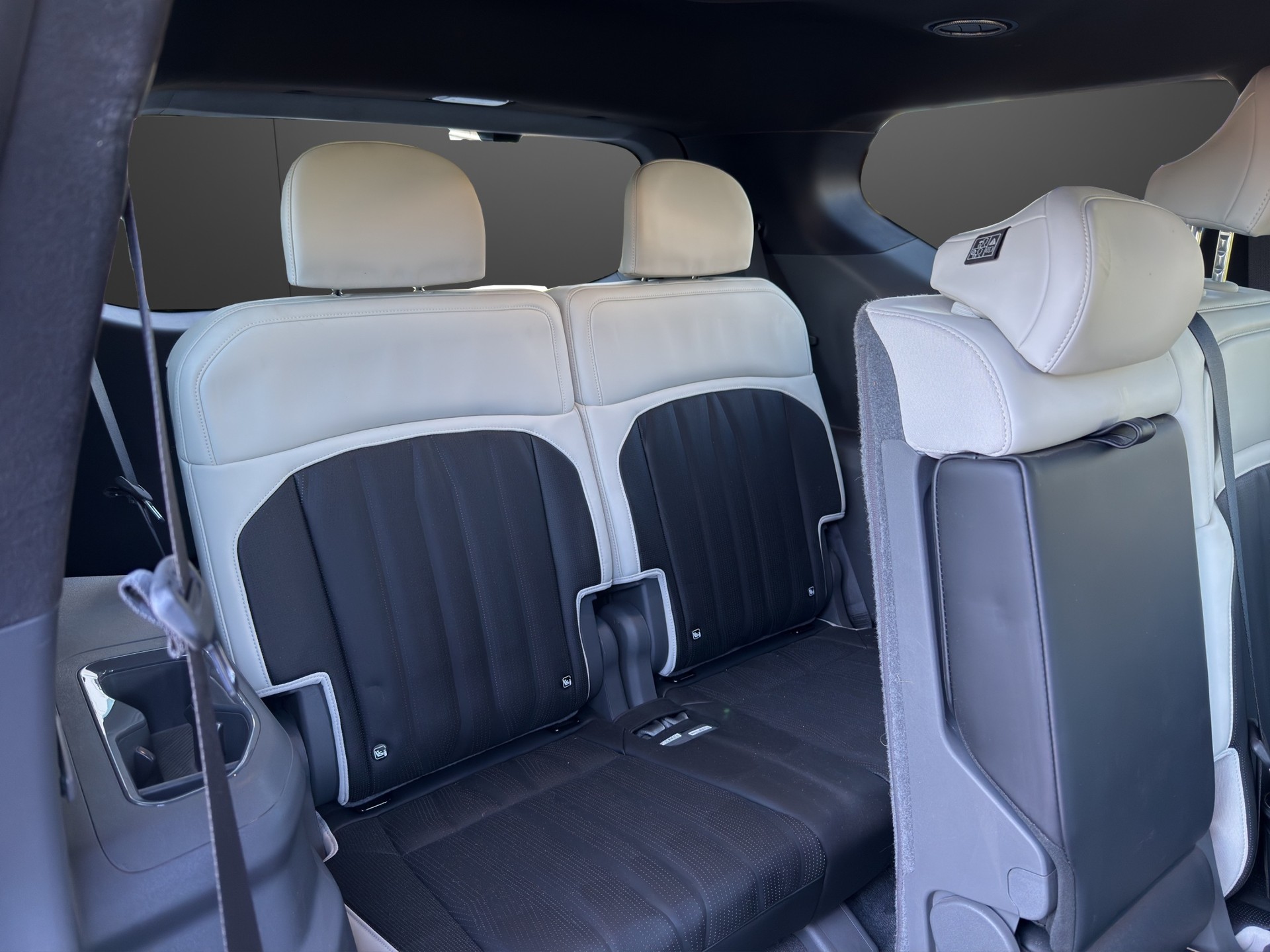 KIA EV9 99,8 kWh GT-Line 4x4-image-8