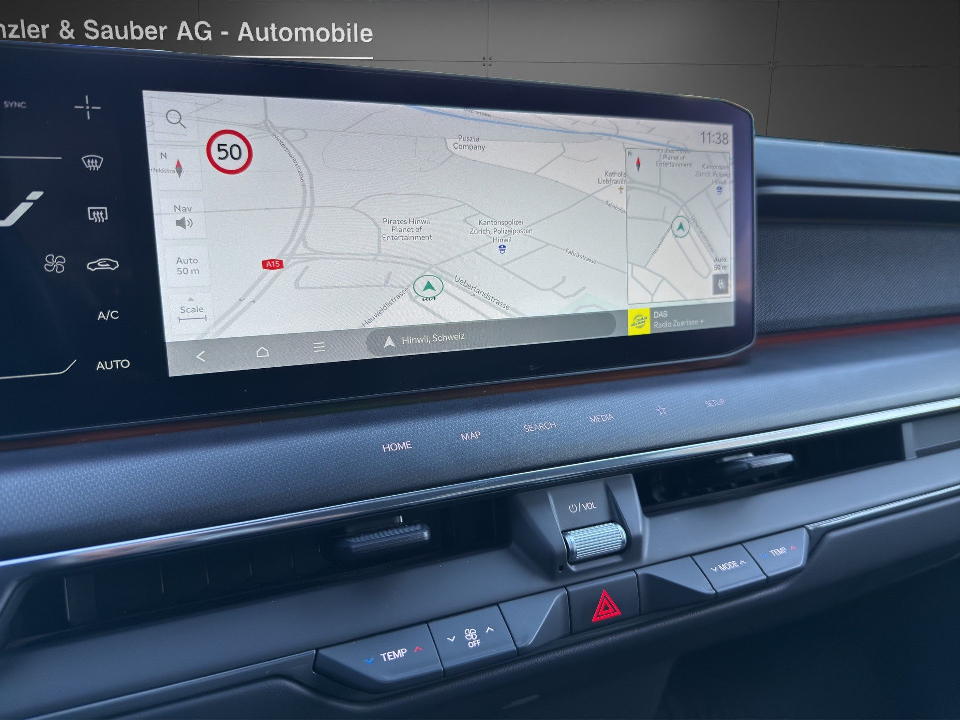 KIA EV9 99,8 kWh GT-Line 4x4-image-12
