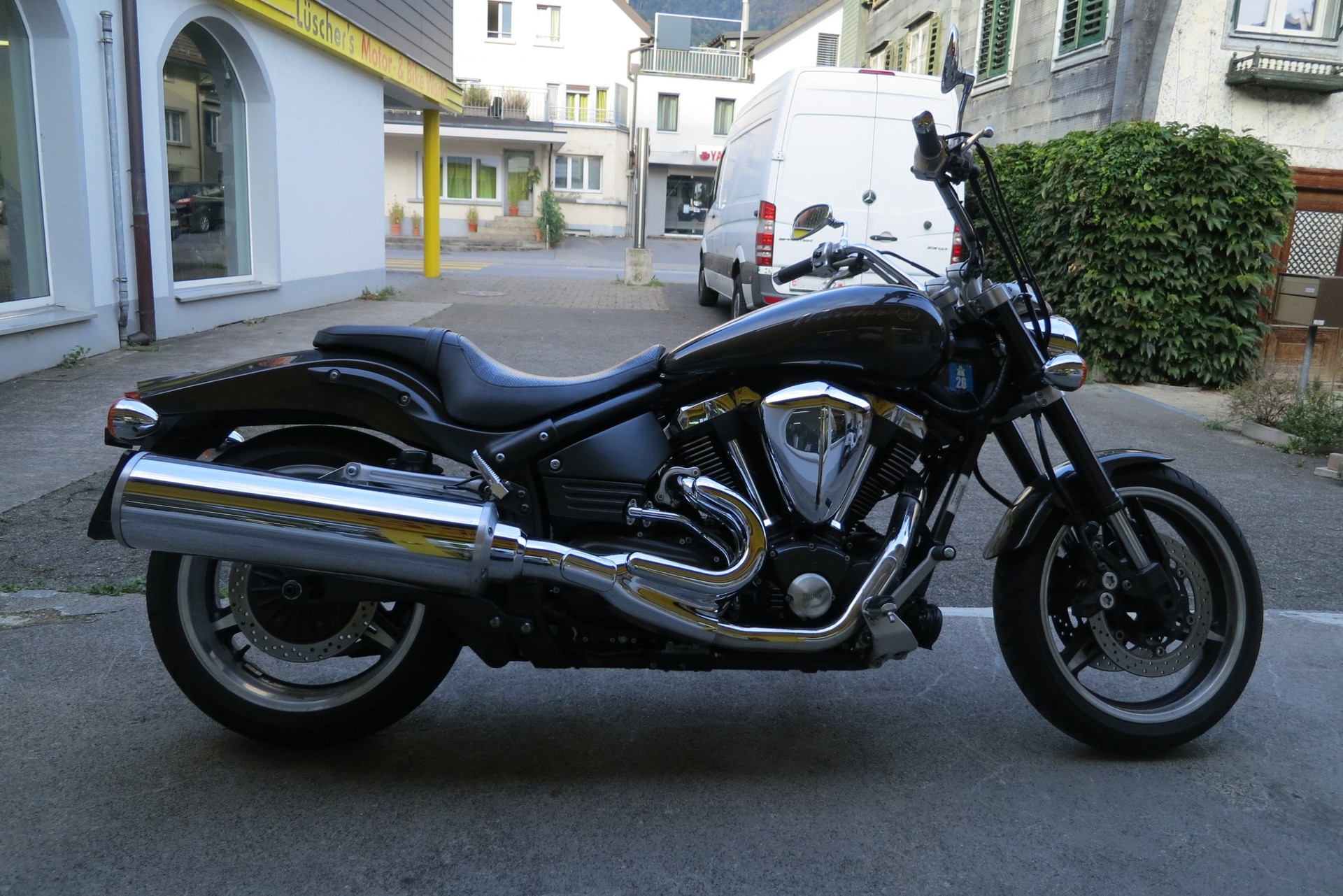 YAMAHA XV 1700 Warrior-image-2