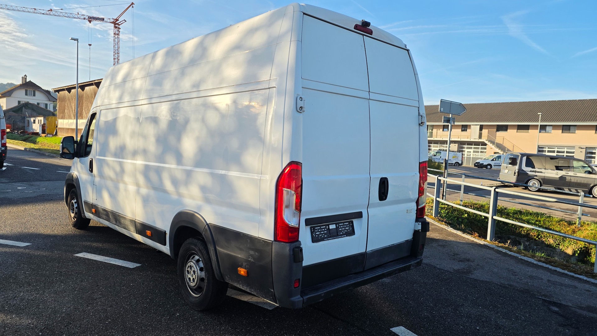 PEUGEOT Boxer 2.2 HDI 435 L4H3-image-2