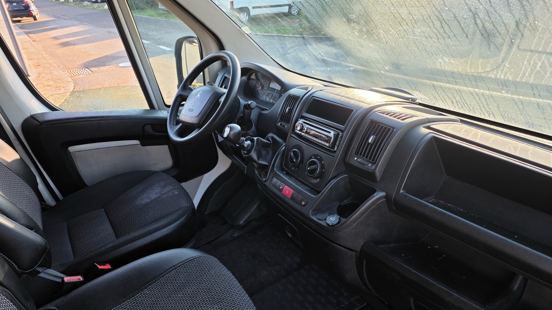 PEUGEOT Boxer 2.2 HDI 435 L4H3-image-6