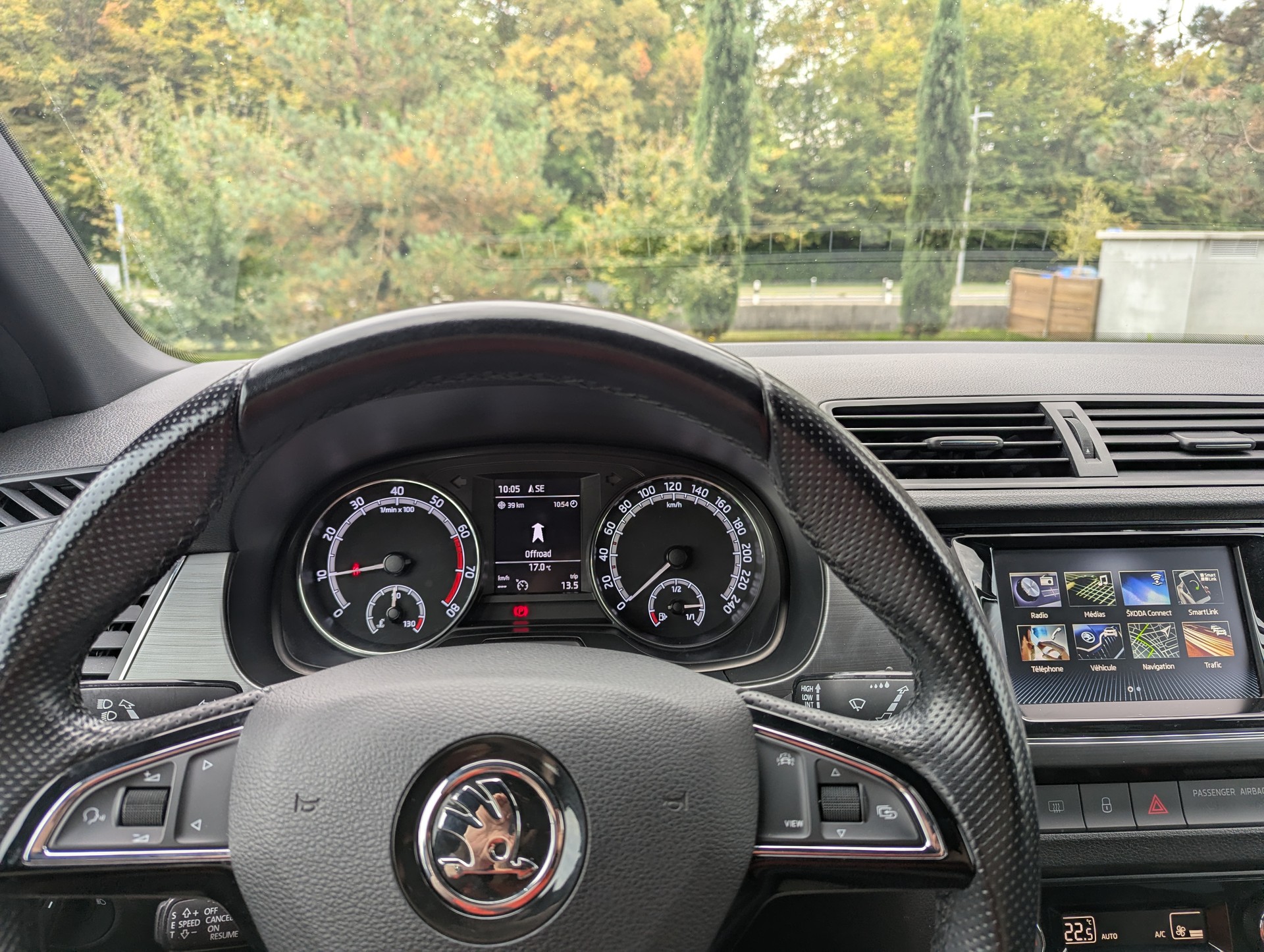 SKODA 1.0 TSI Combi Style-image-3