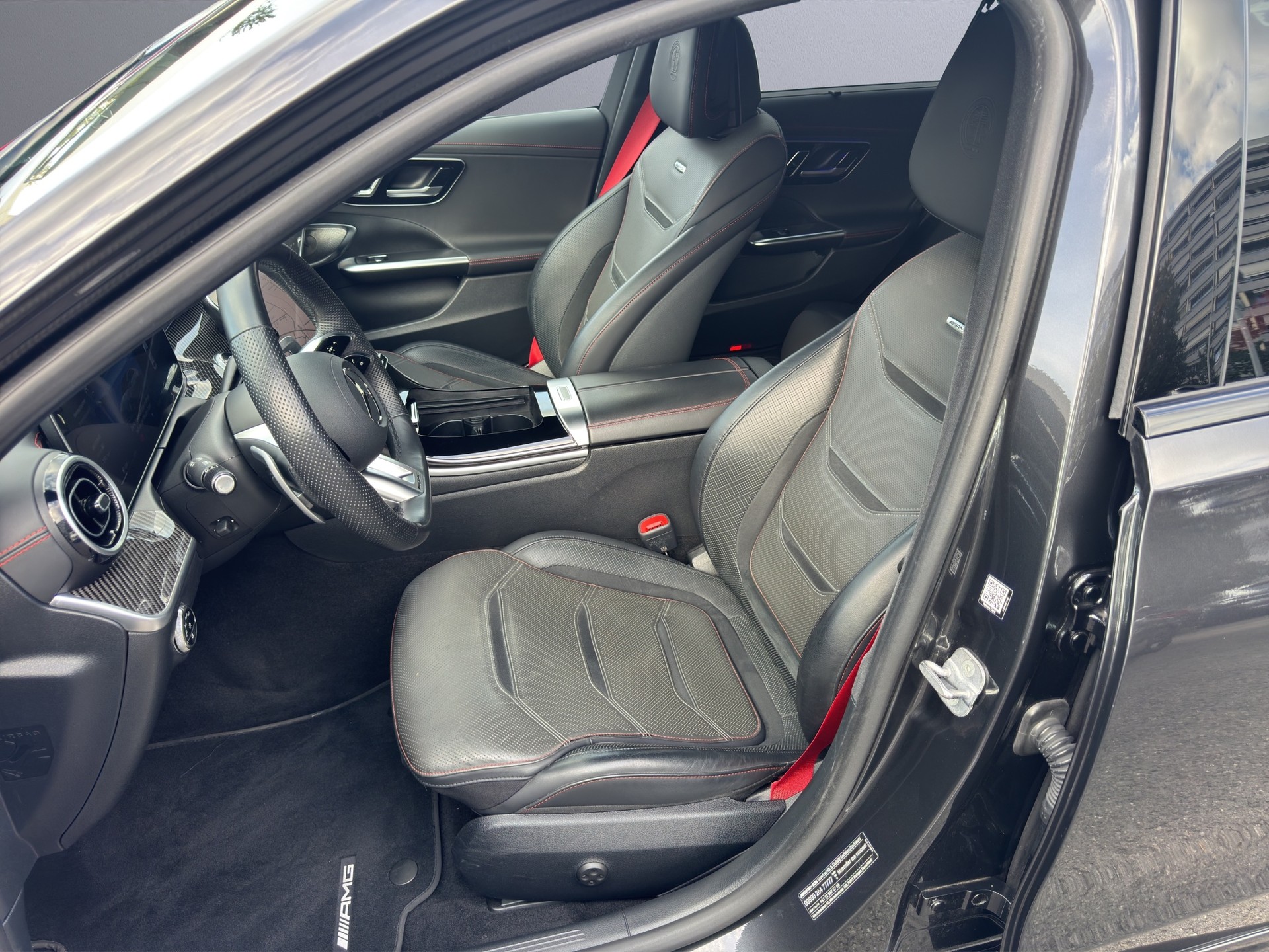 MERCEDES-BENZ C 43 AMG 4 Matic-image-13