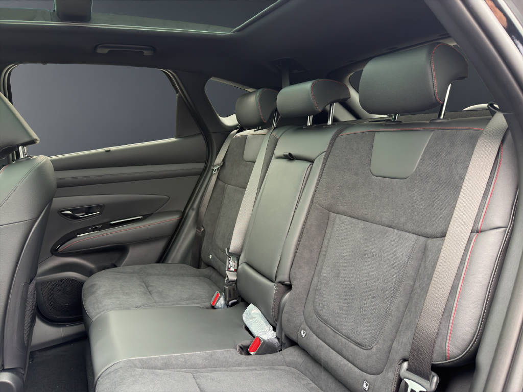 HYUNDAI Tucson 1.6 T-GDi PHEV N-Line 4WD-image-10