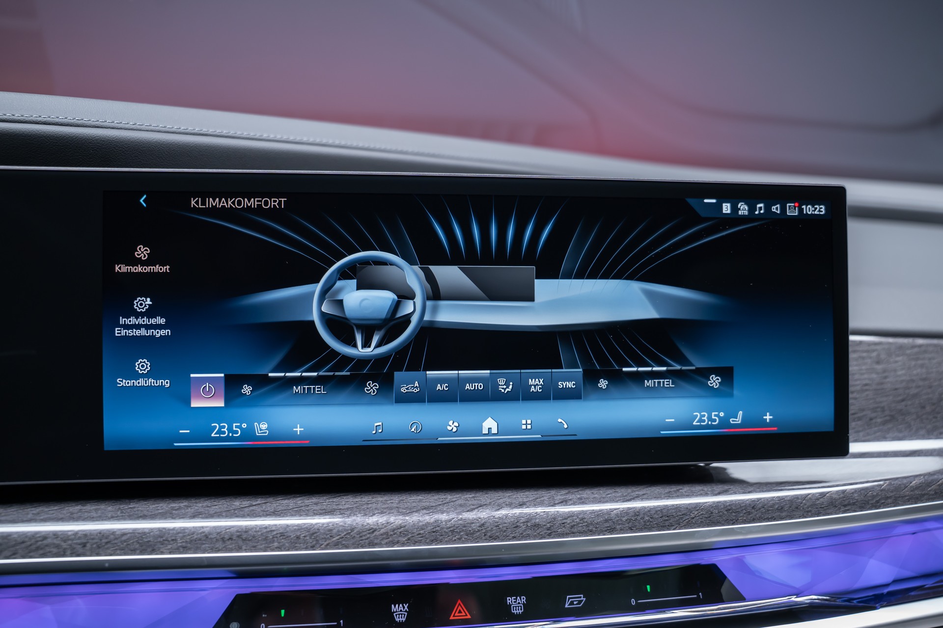 BMW 740d xDrive M Sport / Iconic Glow / Sky Lounge-image-30