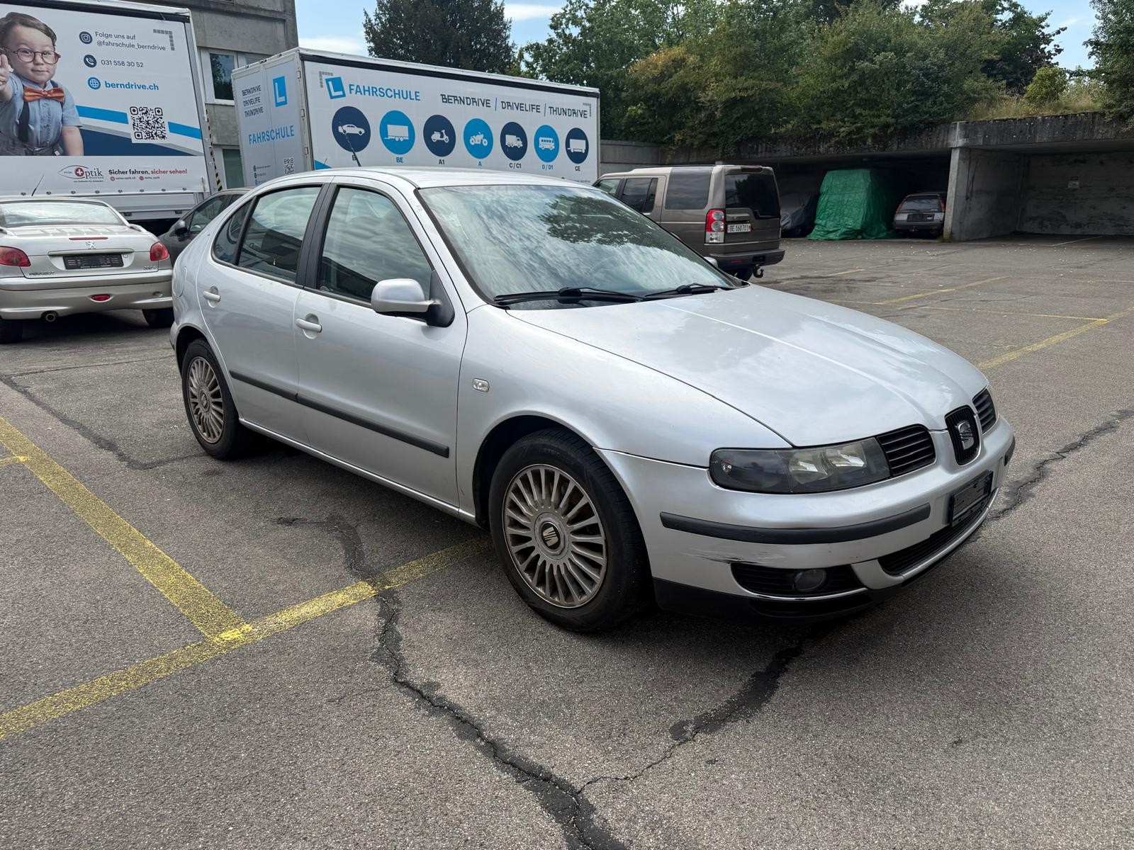 Car photo