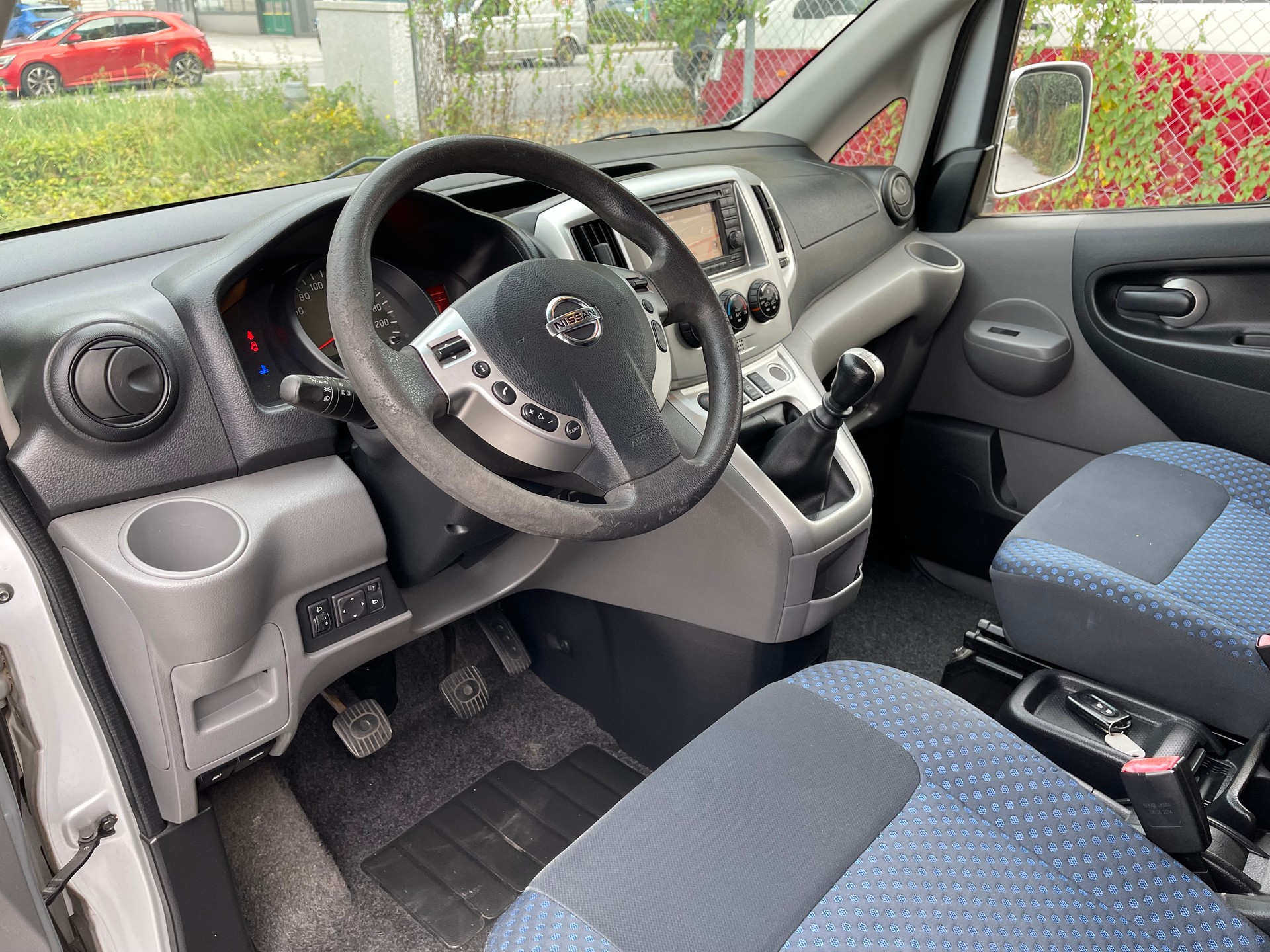 NISSAN NV200 1.5 dCi 110 Evalia Tekna-image-23