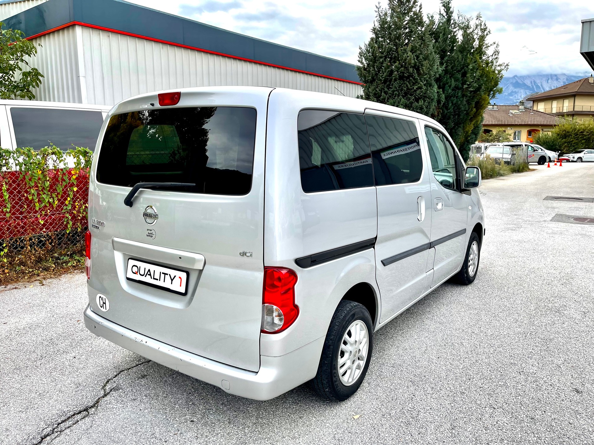 NISSAN NV200 1.5 dCi 110 Evalia Tekna-image-12