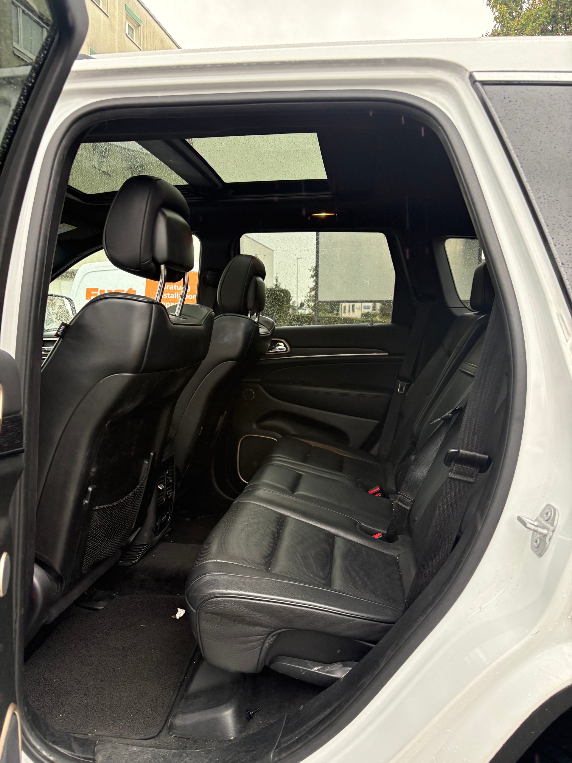 JEEP Grand Cherokee 3.0 CRD Summit Automatic-image-6