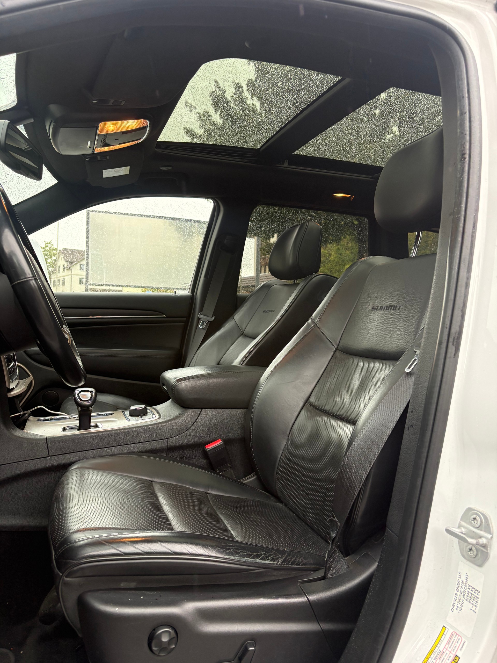 JEEP Grand Cherokee 3.0 CRD Summit Automatic-image-5
